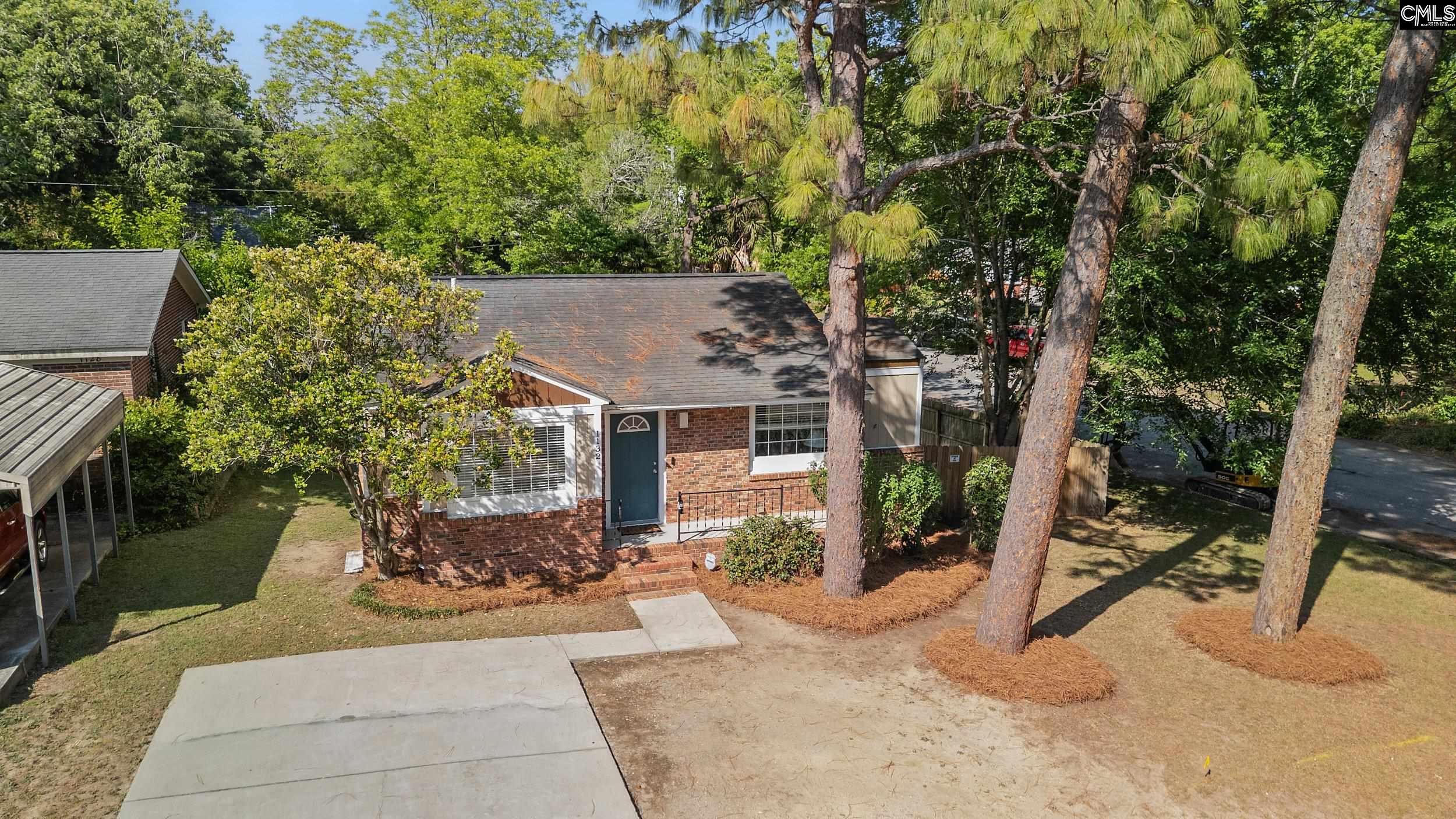 1132 Elm Avenue