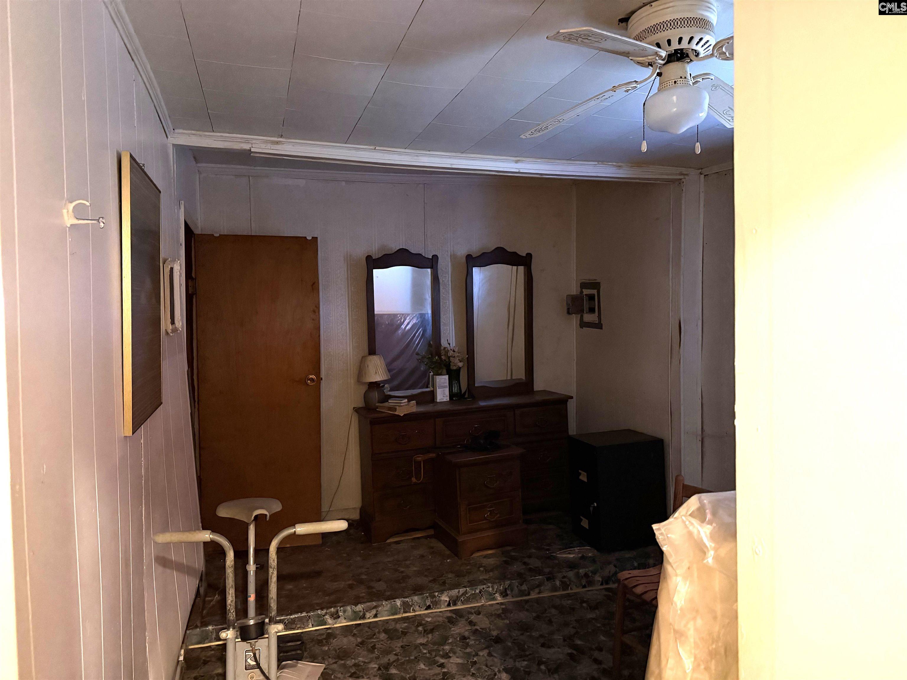 221 Friendship Road - Photo 3