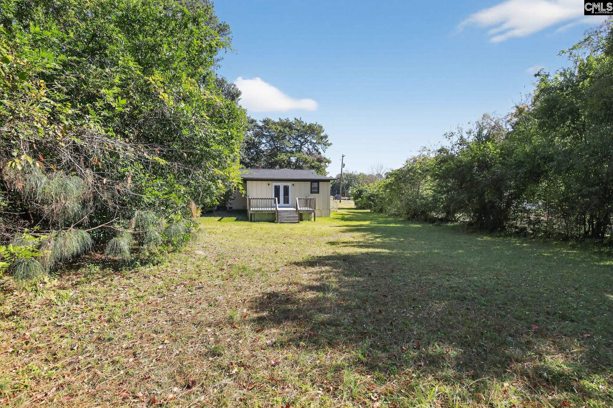 1527 Burnside Avenue