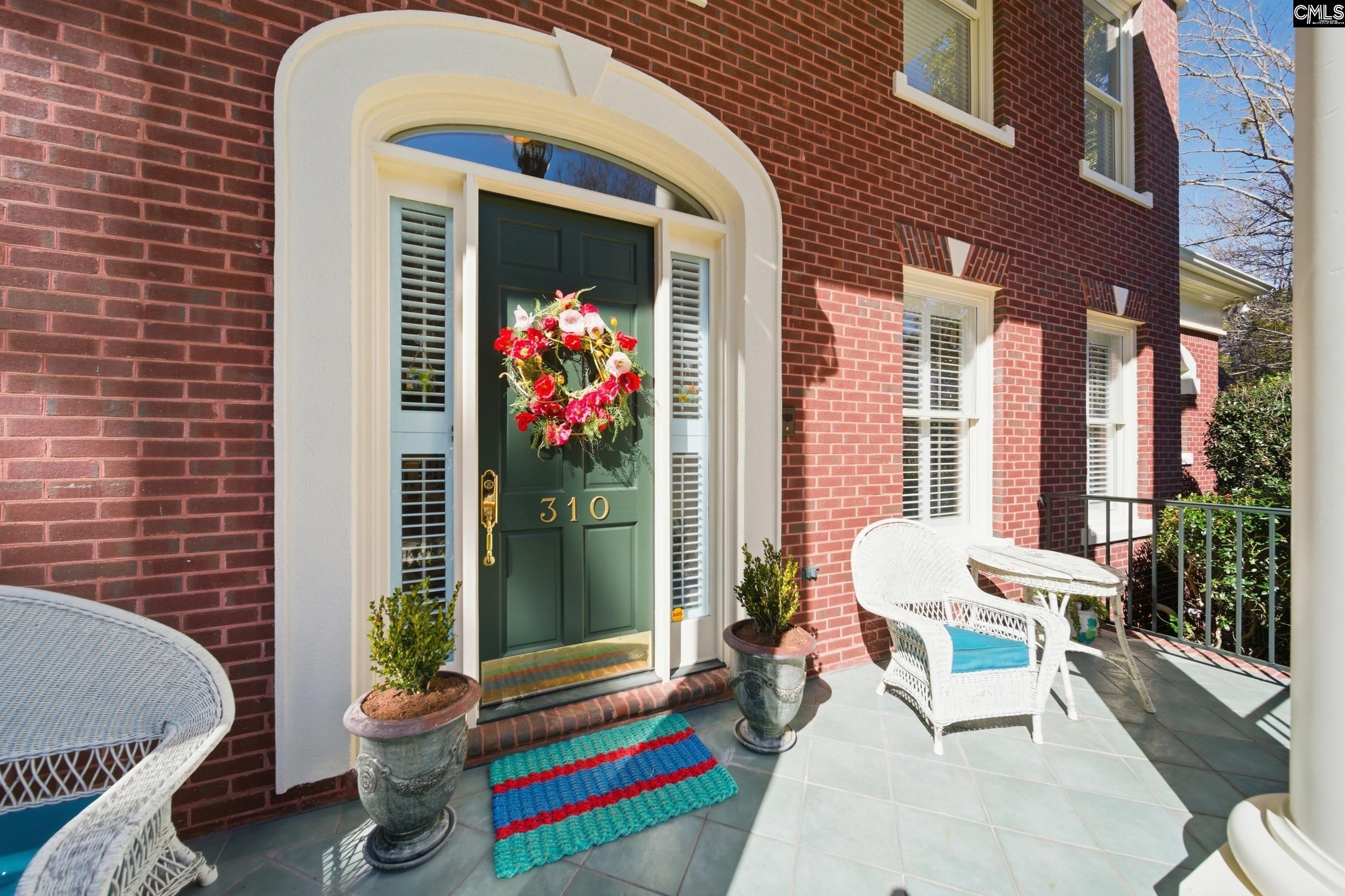 310 Aiken Hunt Circle