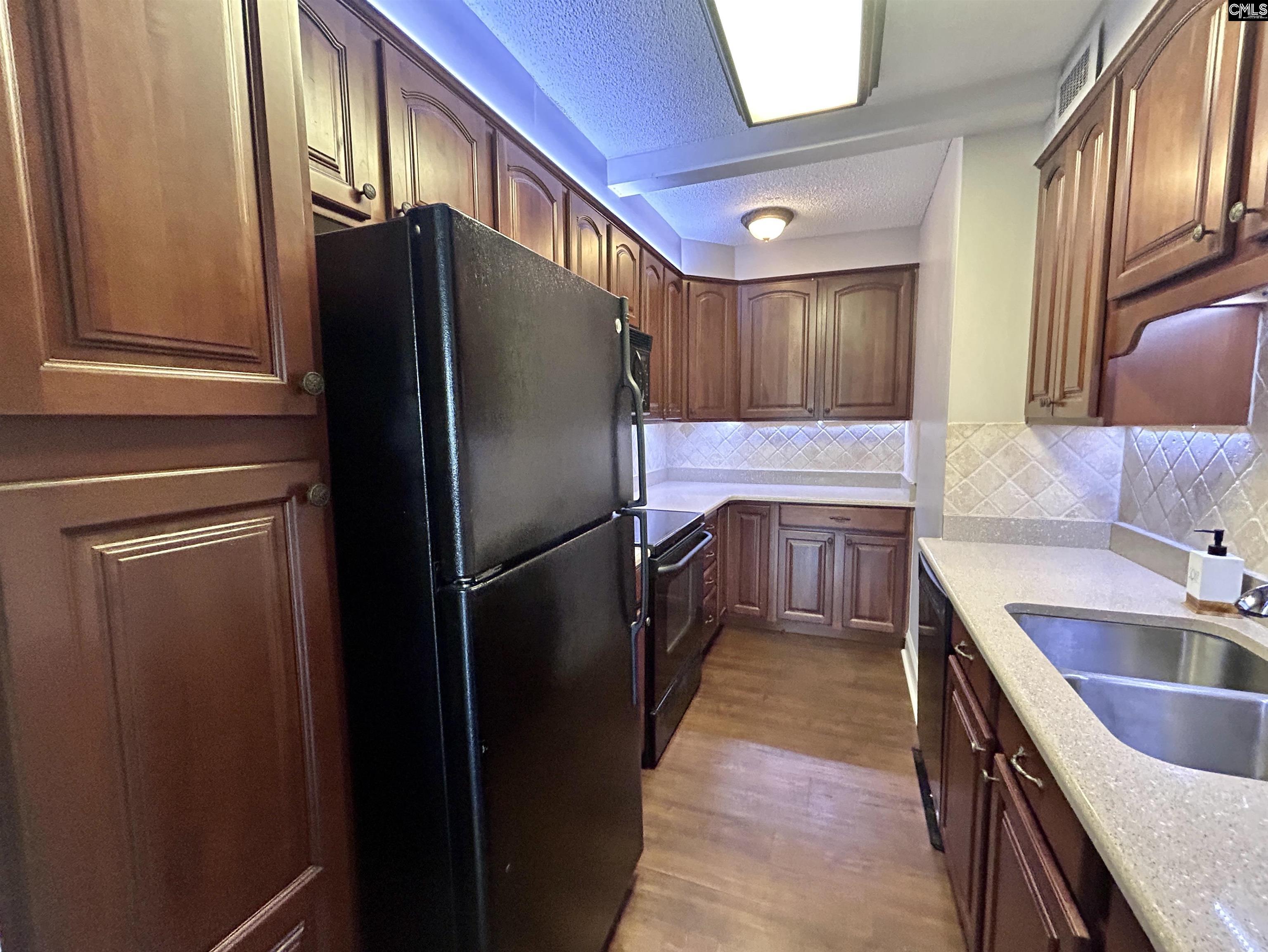 Columbia, South Carolina 29201, United States, 2 Bedrooms Bedrooms, ,1 BathroomBathrooms,Residential,Pending,53583