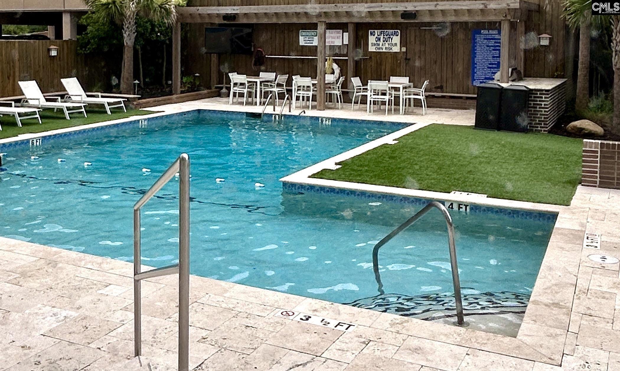 Columbia, South Carolina 29201, United States, 2 Bedrooms Bedrooms, ,1 BathroomBathrooms,Residential,Pending,53583