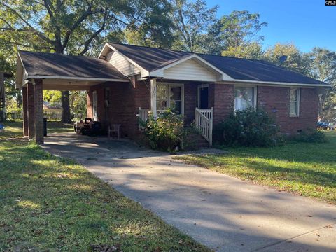 Photo of 105 Frazier Street, Winnsboro, SC 29180 (MLS # 621810)