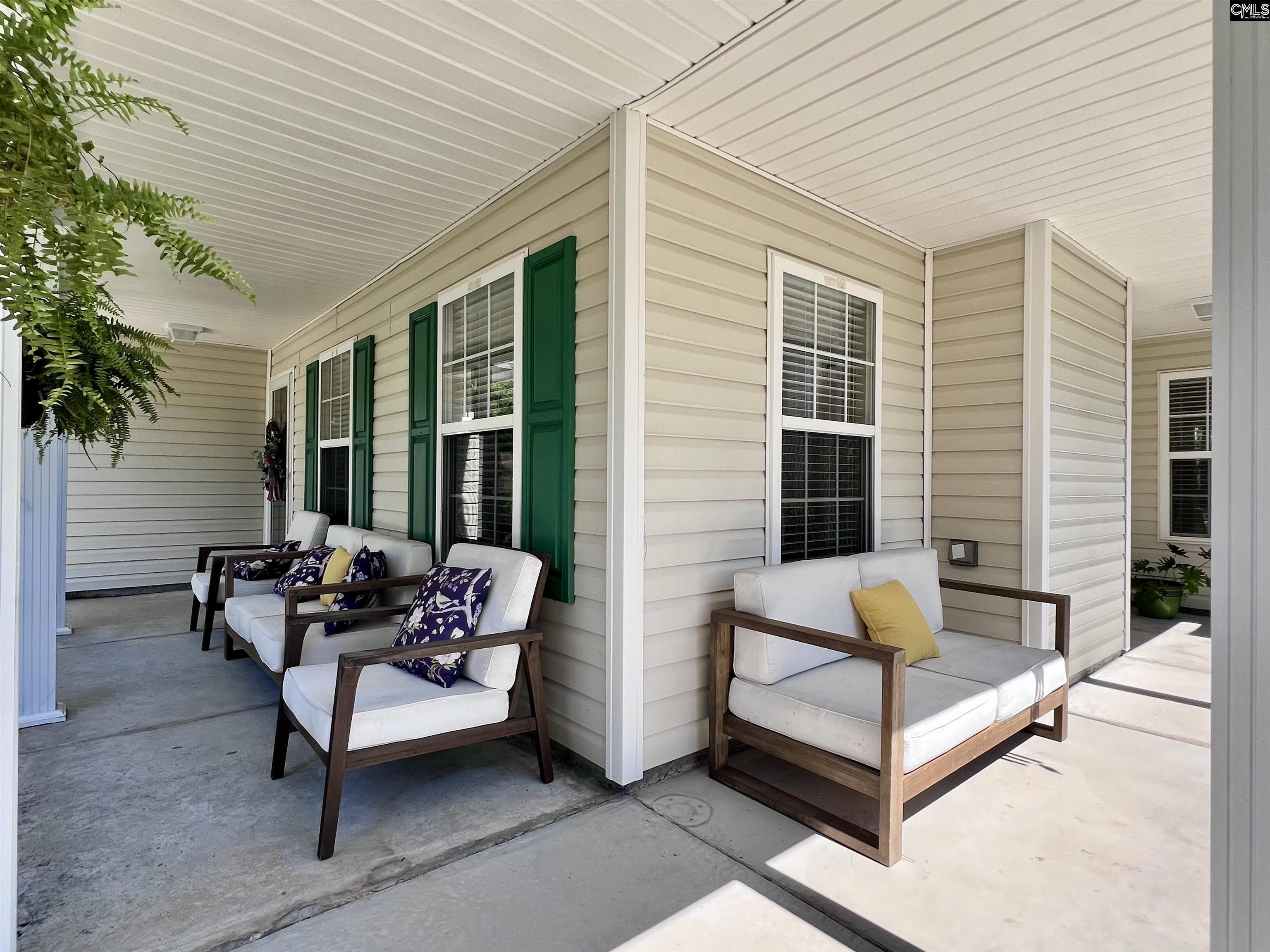 275 Siddington Way