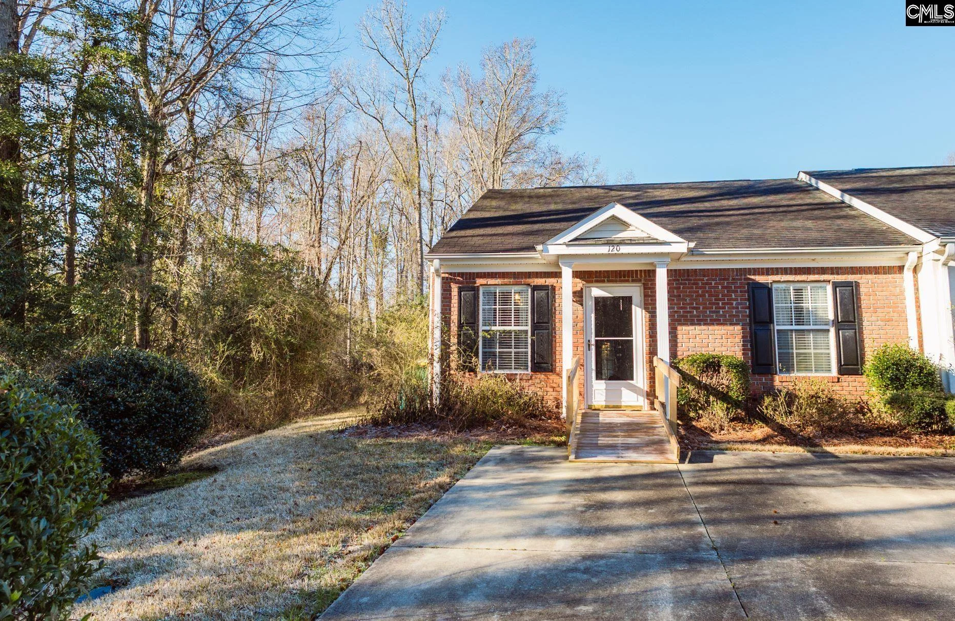 120 Deerchase Lane
