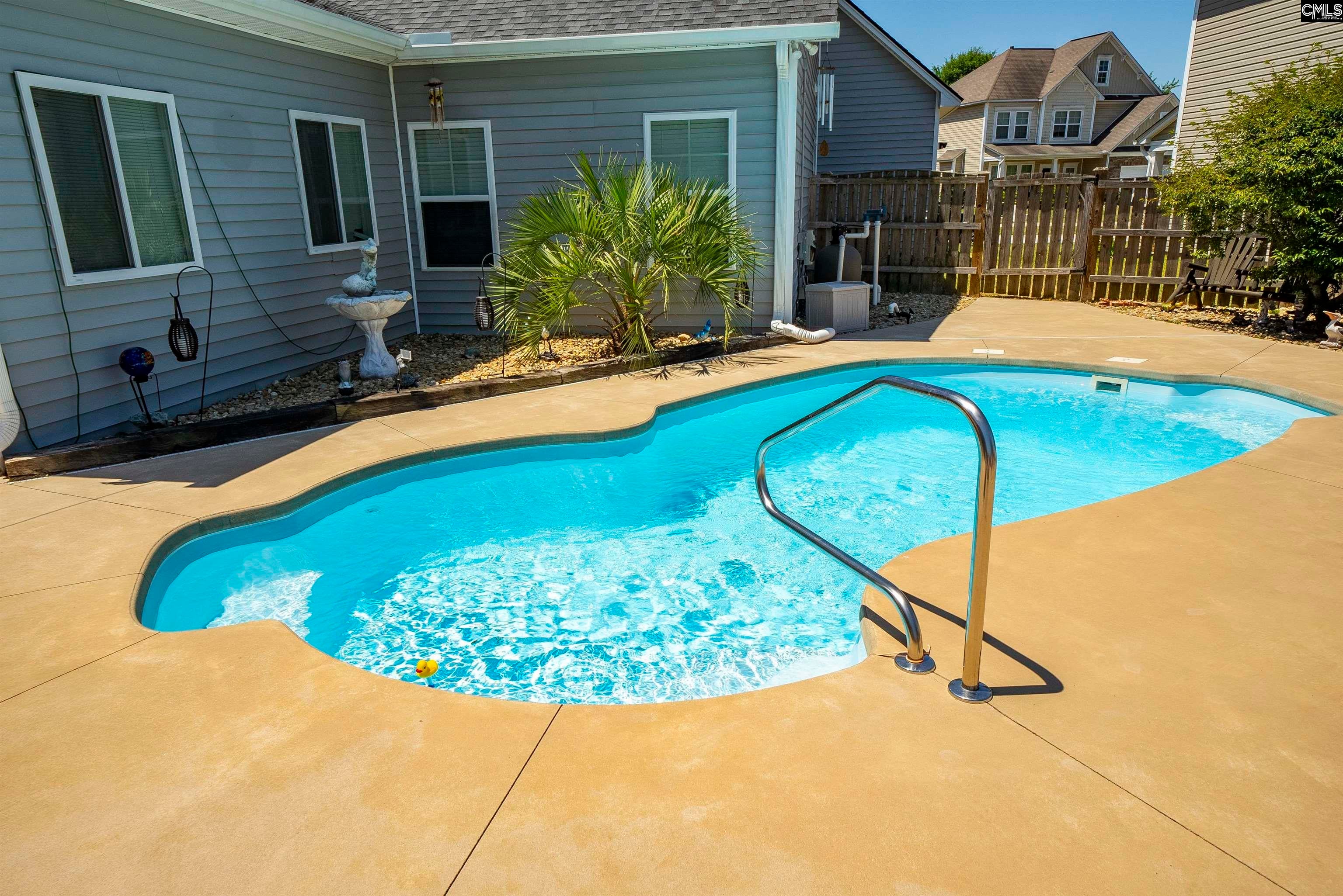 220 Glossy Green Lane