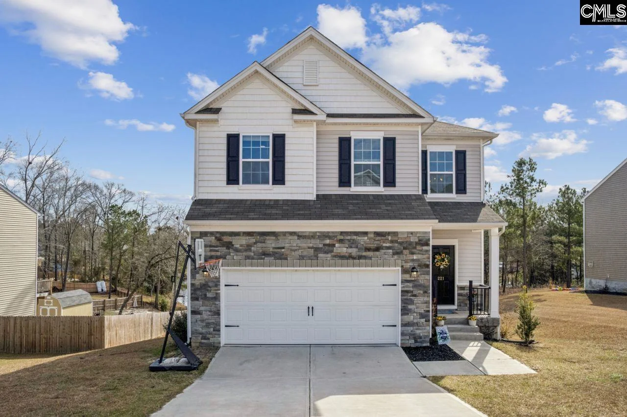221 Shadowbrook Way
