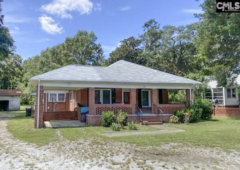 Photo of 2705 College St, Newberry, SC 29108 (MLS # 616796)