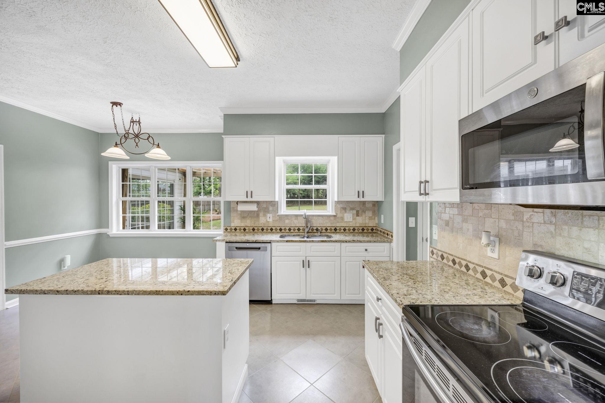 Lexington, South Carolina 29072, United States, 4 Bedrooms Bedrooms, ,3 BathroomsBathrooms,Residential,Pending,114867