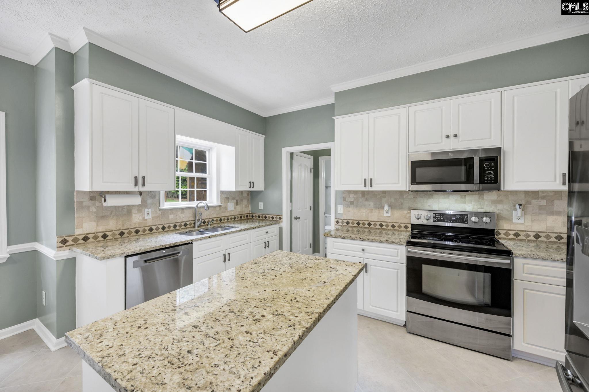 Lexington, South Carolina 29072, United States, 4 Bedrooms Bedrooms, ,3 BathroomsBathrooms,Residential,Pending,114867