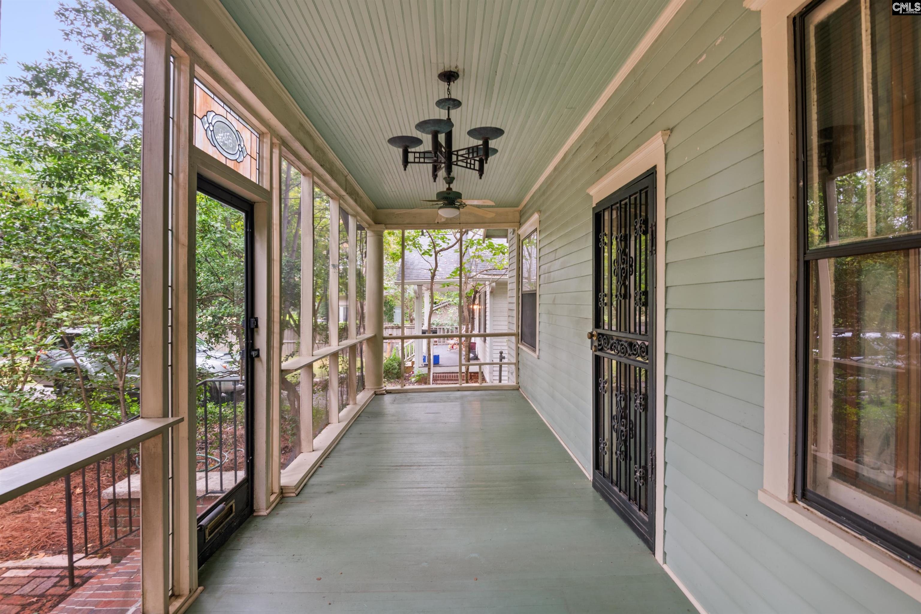 528 Queen Street