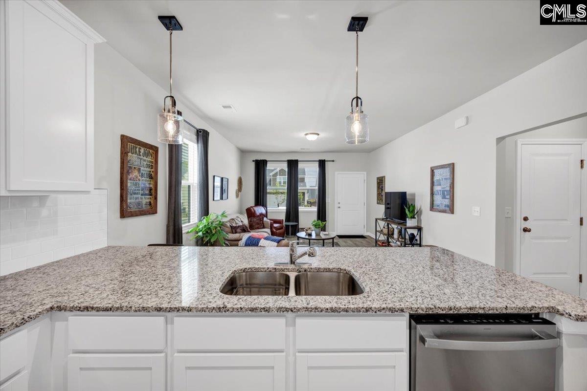 Lexington, South Carolina 29073, United States, 3 Bedrooms Bedrooms, ,3 BathroomsBathrooms,Residential,Pending,117451