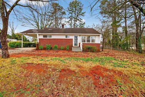 Photo of 325 Merideth Circle, Spartanburg, SC 29306 (MLS # 629370)