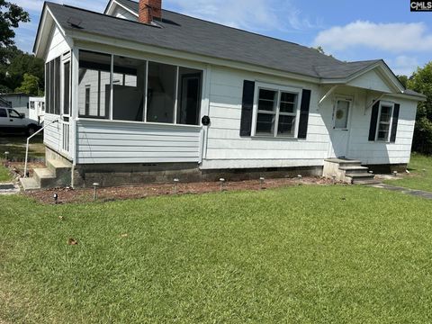 Photo of 2701 Wilson Road, Newberry, SC 29108 (MLS # 612276)