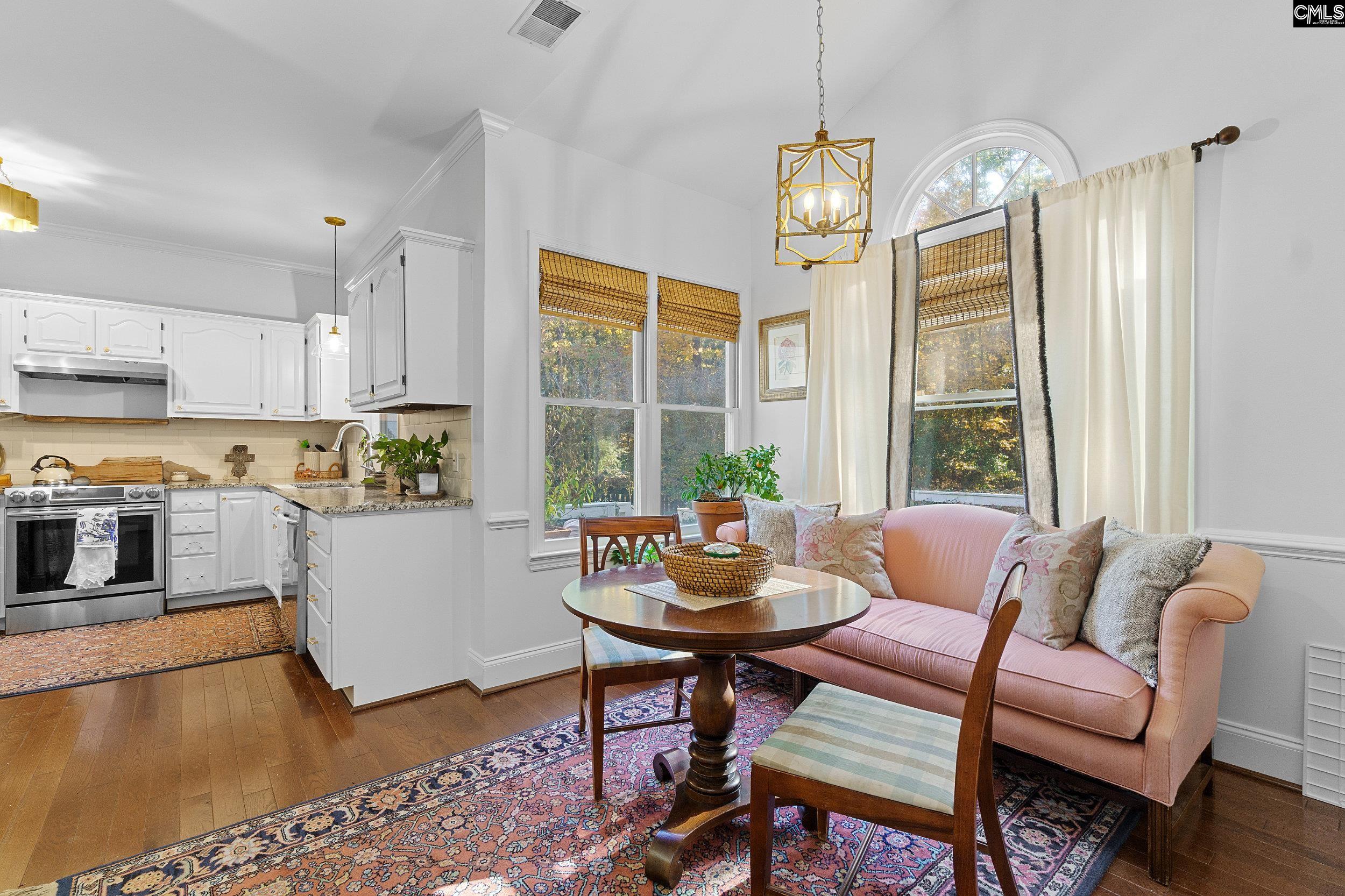 Columbia, South Carolina 29209, United States, 5 Bedrooms Bedrooms, ,4 BathroomsBathrooms,Residential,Active,244182