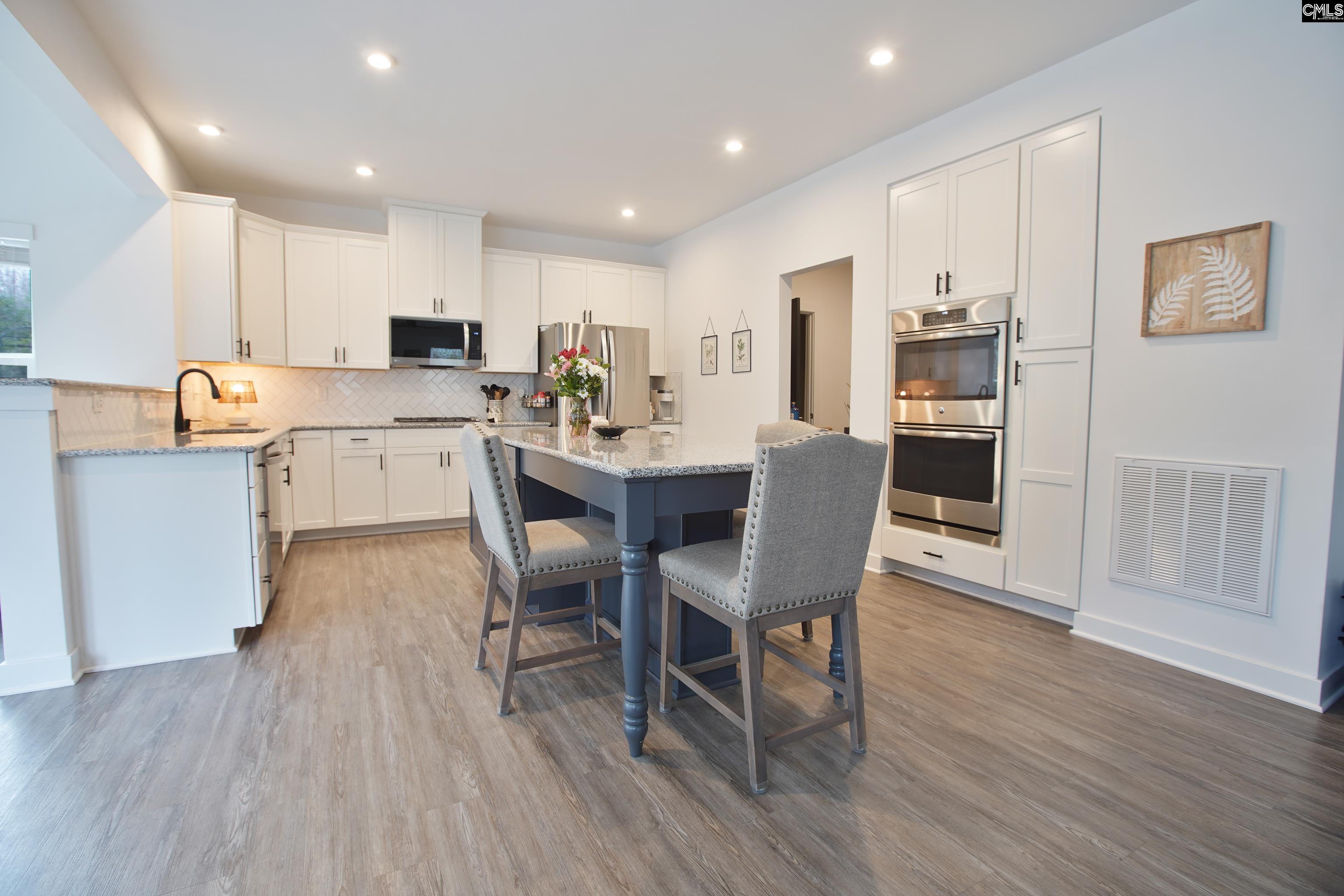 Lexington, South Carolina 29072, United States, 3 Bedrooms Bedrooms, ,3 BathroomsBathrooms,Residential,Pending,928