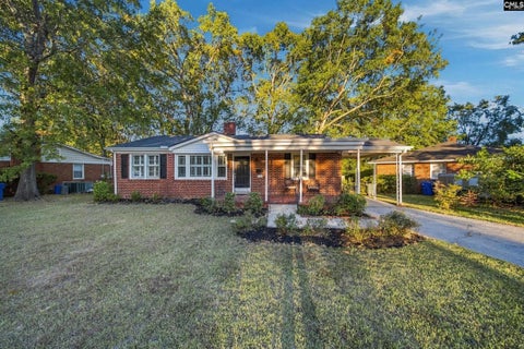 Photo of 914 Elm Avenue, Columbia, SC 29205 (MLS # 646007)