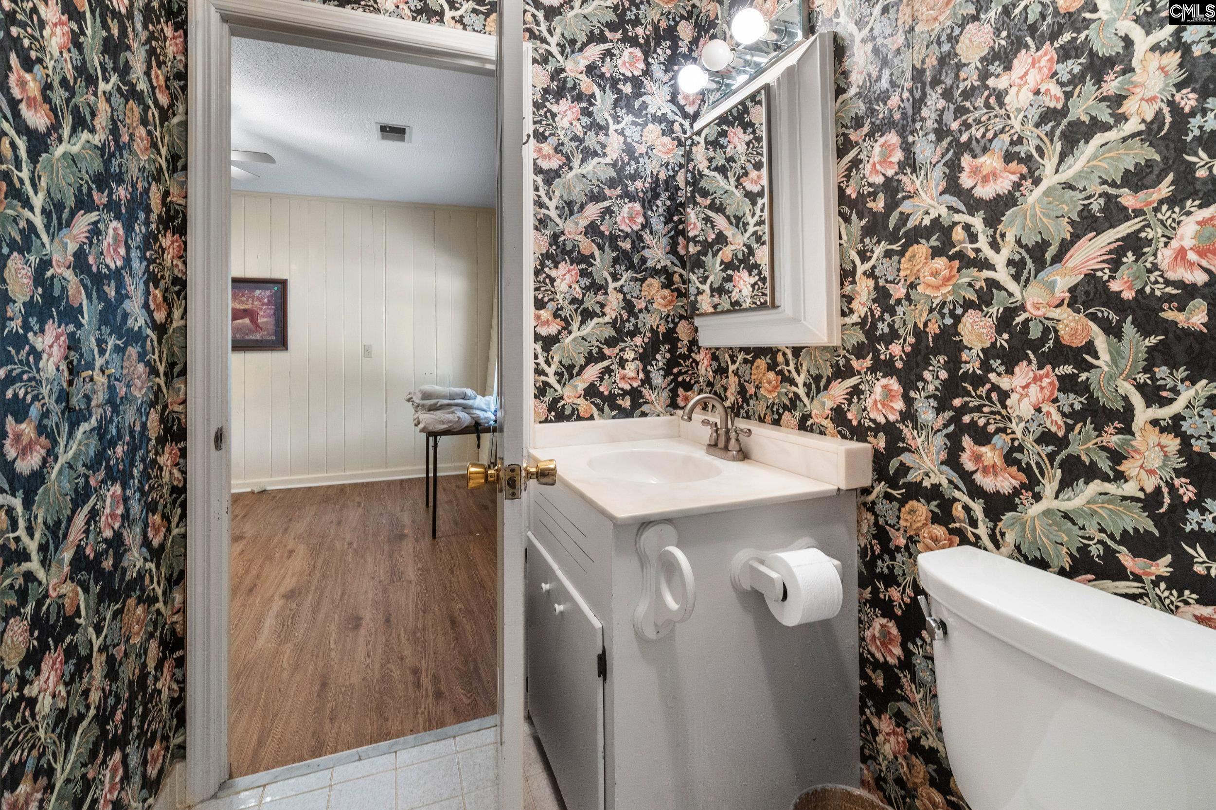 Forest Acres, South Carolina 29206, United States, 3 Bedrooms Bedrooms, ,2 BathroomsBathrooms,Residential,Pending,53998