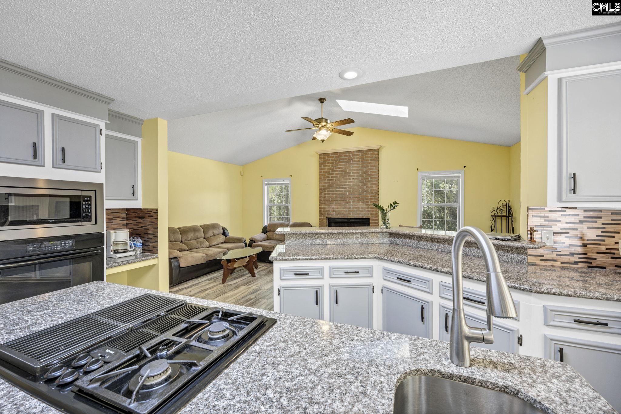 Elgin, South Carolina 29045, United States, 5 Bedrooms Bedrooms, ,4 BathroomsBathrooms,Residential,Active,201065