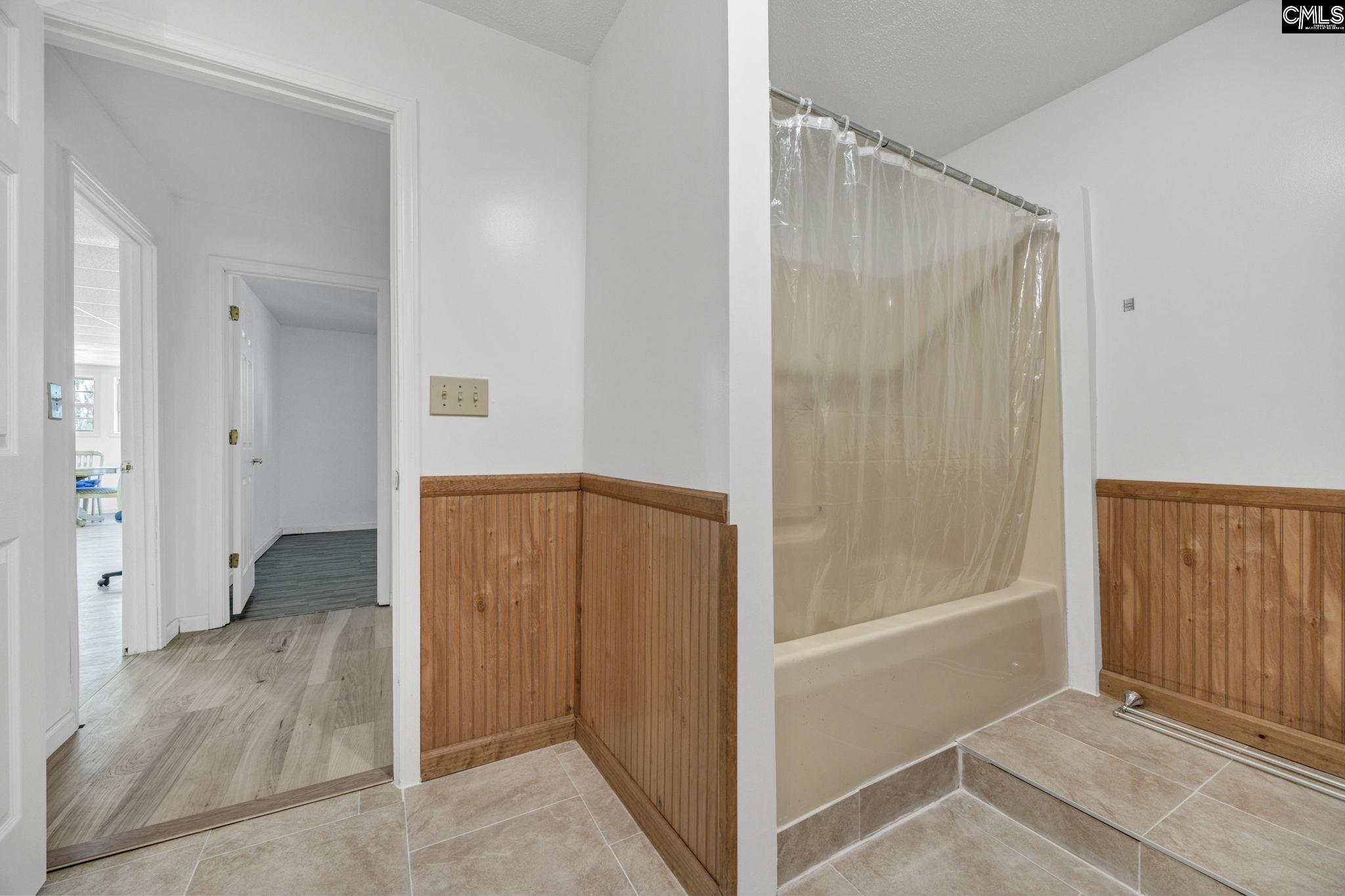 Elgin, South Carolina 29045, United States, 5 Bedrooms Bedrooms, ,4 BathroomsBathrooms,Residential,Active,201065