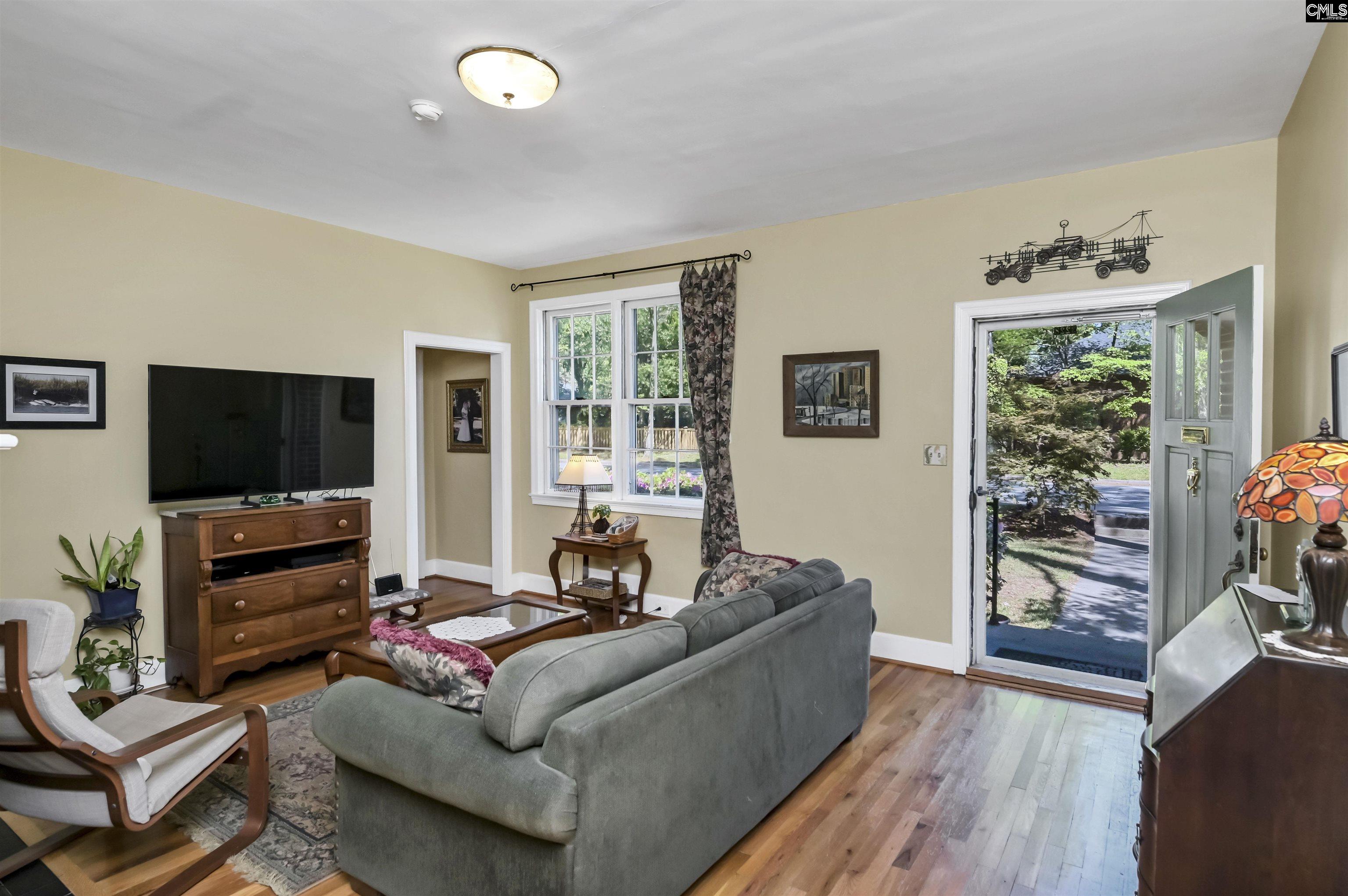3228 Devereaux Road