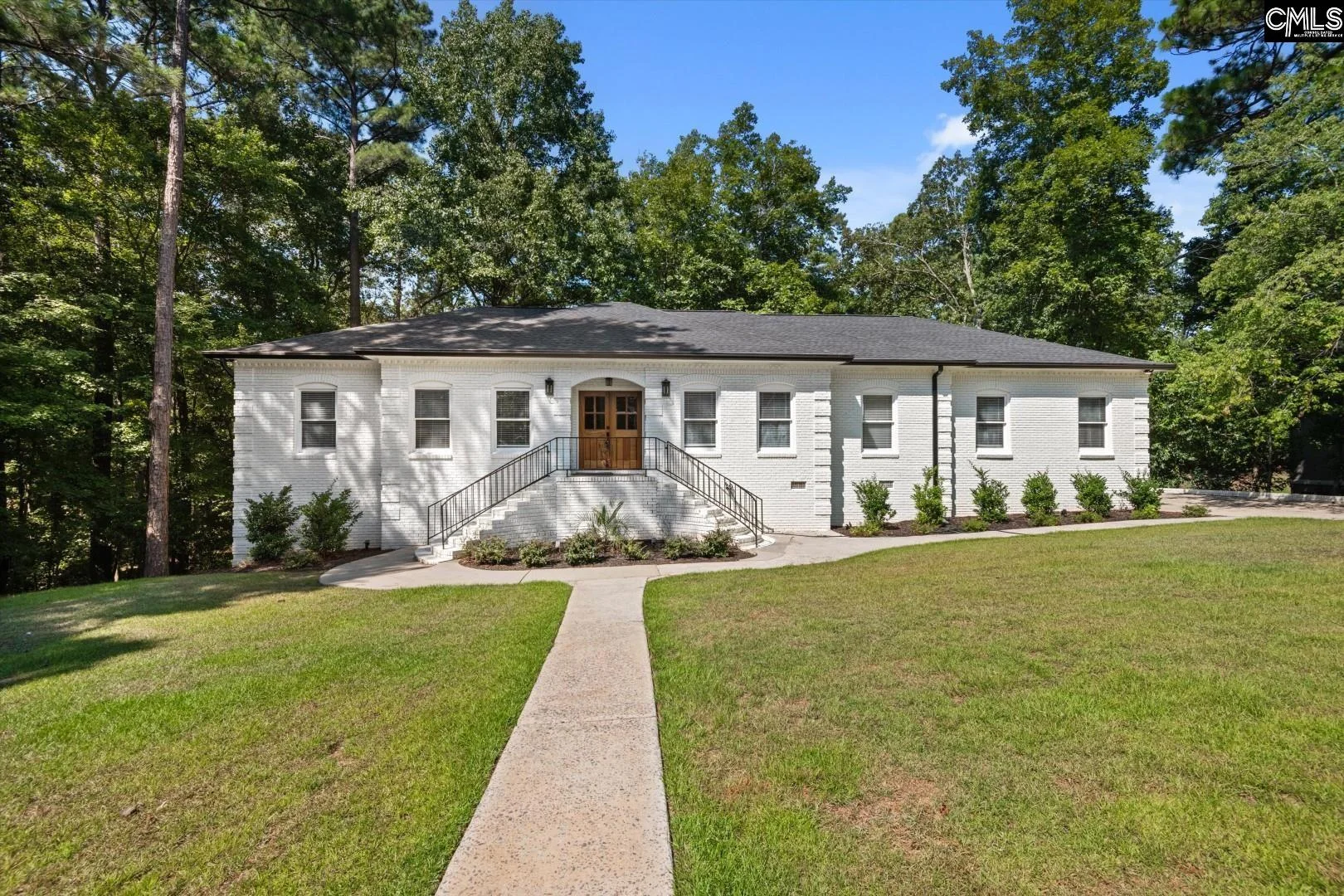 108 Scotland Court