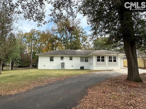 A home in Newberry