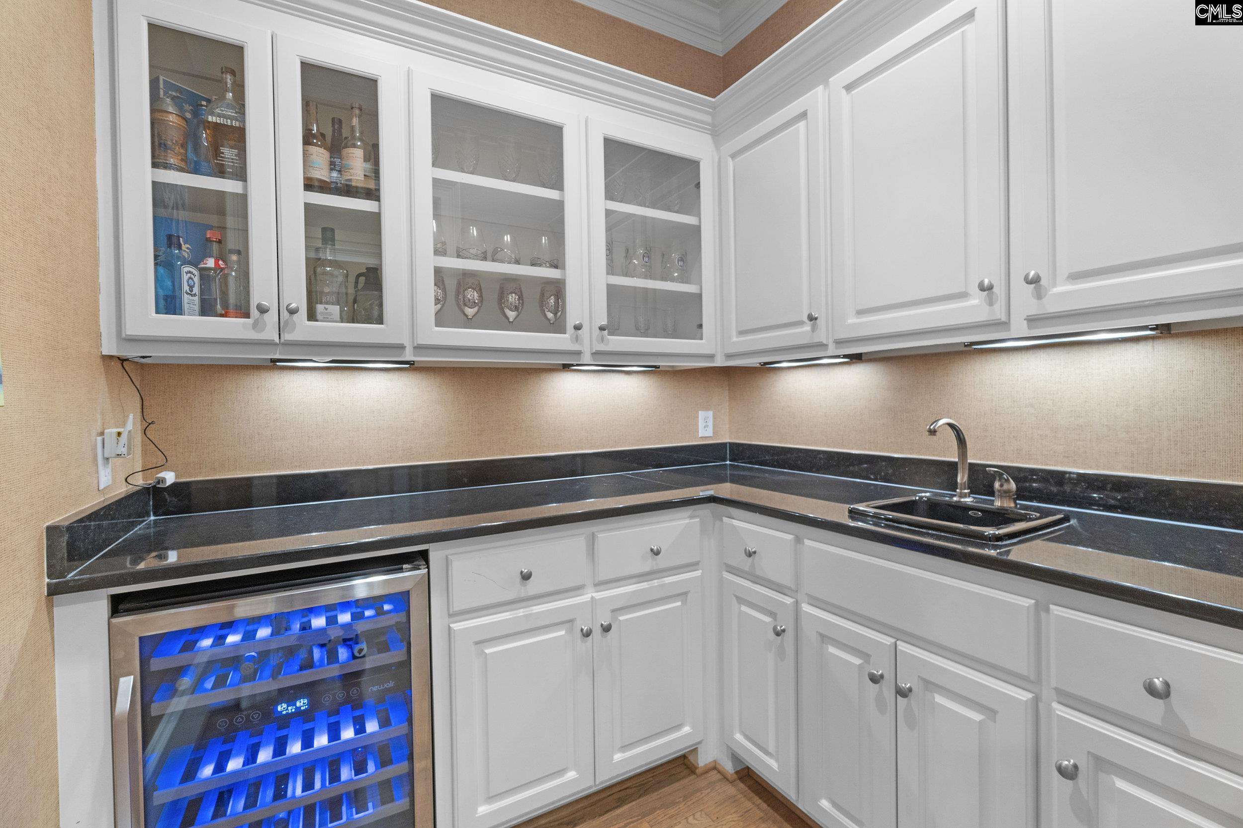 Columbia, South Carolina 29204, United States, 5 Bedrooms Bedrooms, ,6 BathroomsBathrooms,Residential,Active,193759