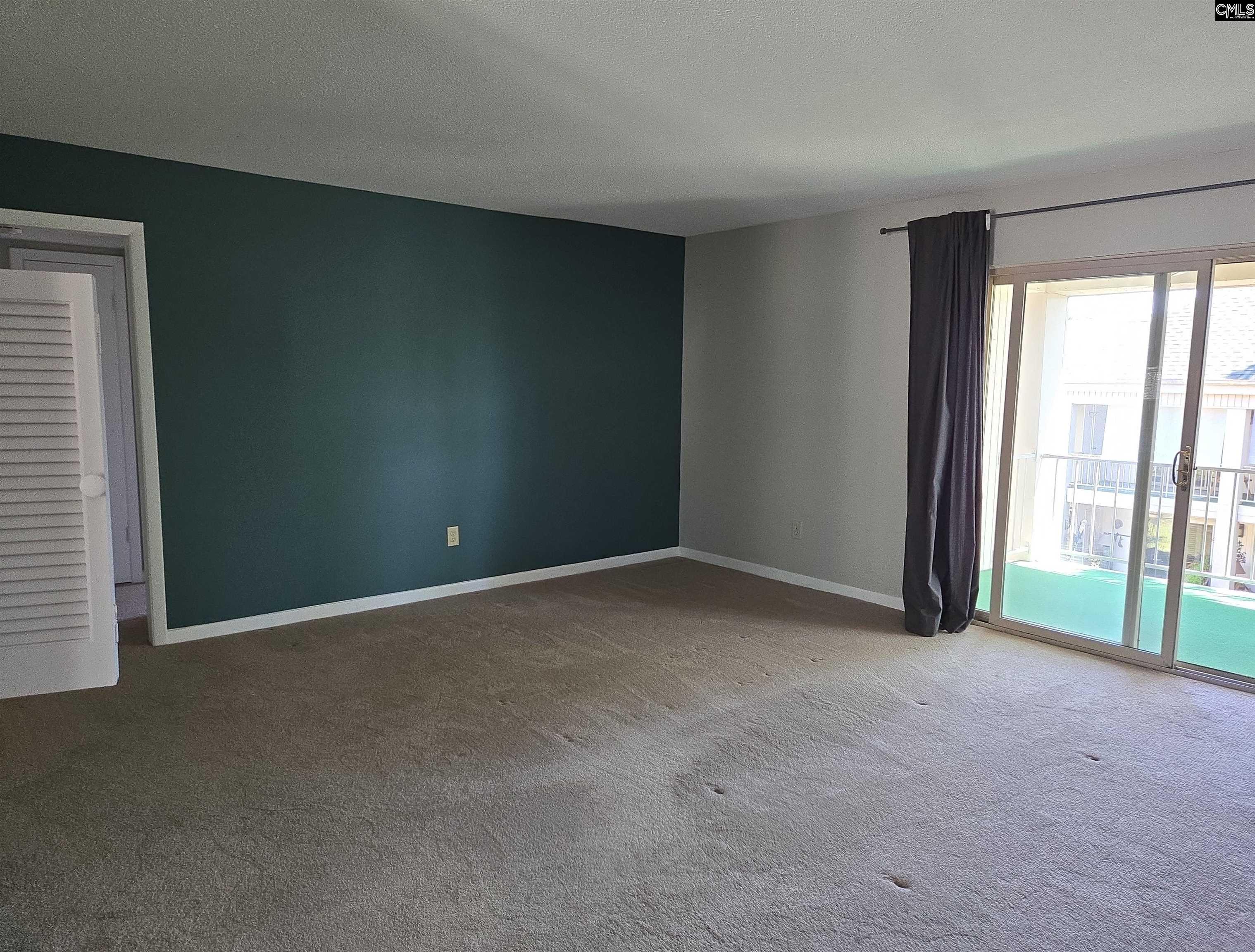 3600 Chateau Drive C-204