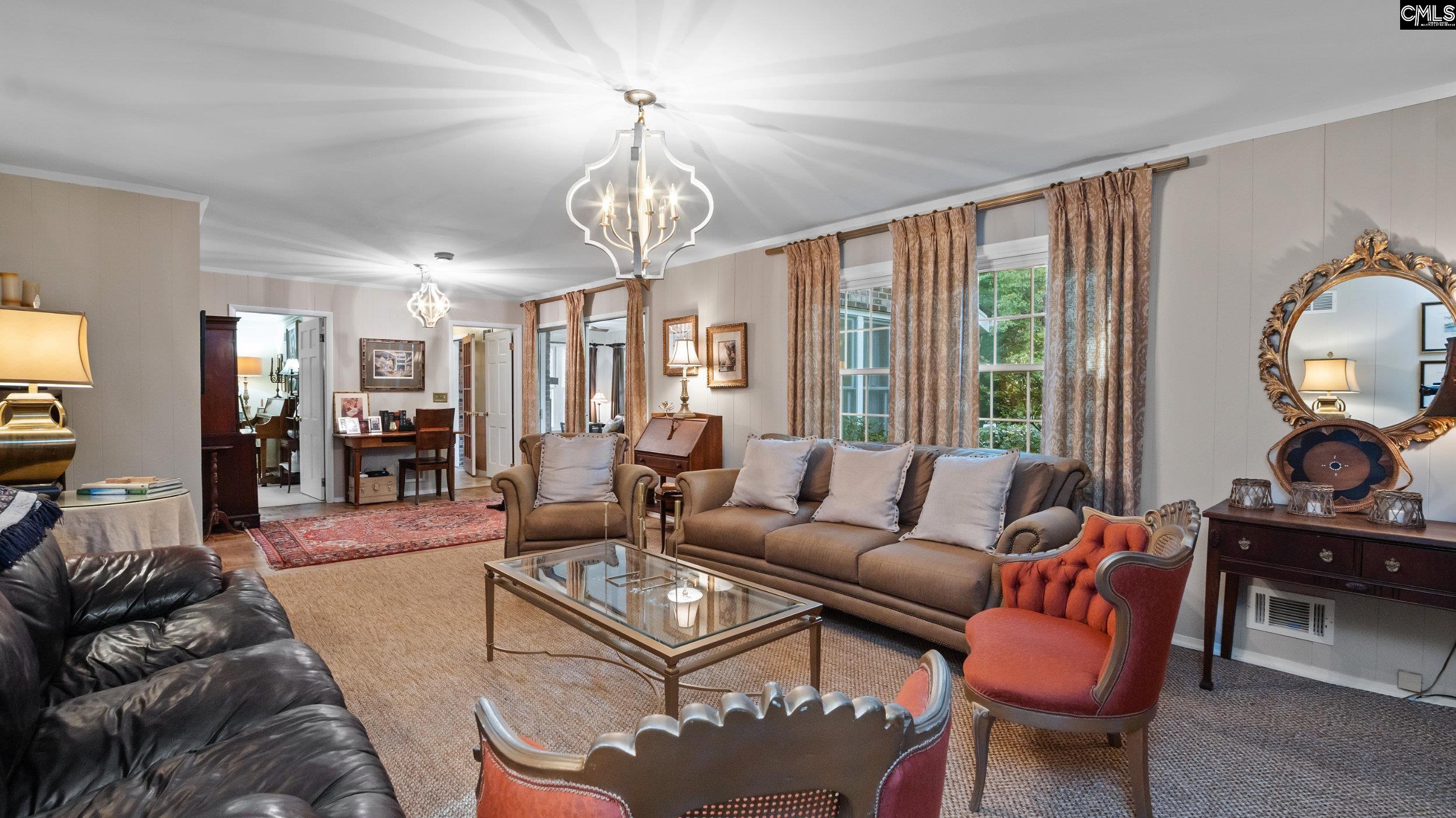 Columbia, South Carolina 29204, United States, 5 Bedrooms Bedrooms, ,3 BathroomsBathrooms,Residential,Pending,45027