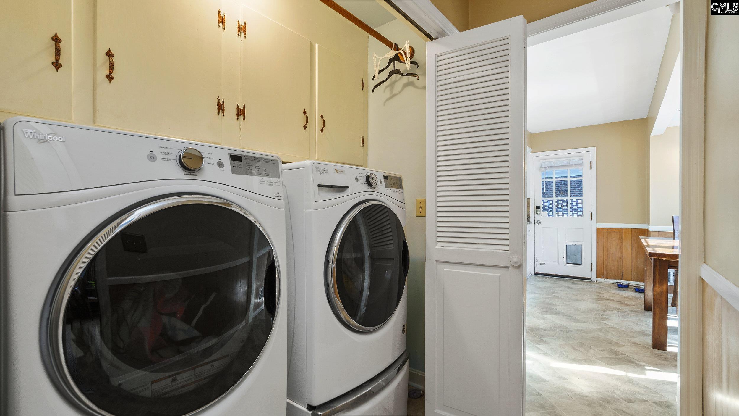 Columbia, South Carolina 29204, United States, 5 Bedrooms Bedrooms, ,3 BathroomsBathrooms,Residential,Pending,45027