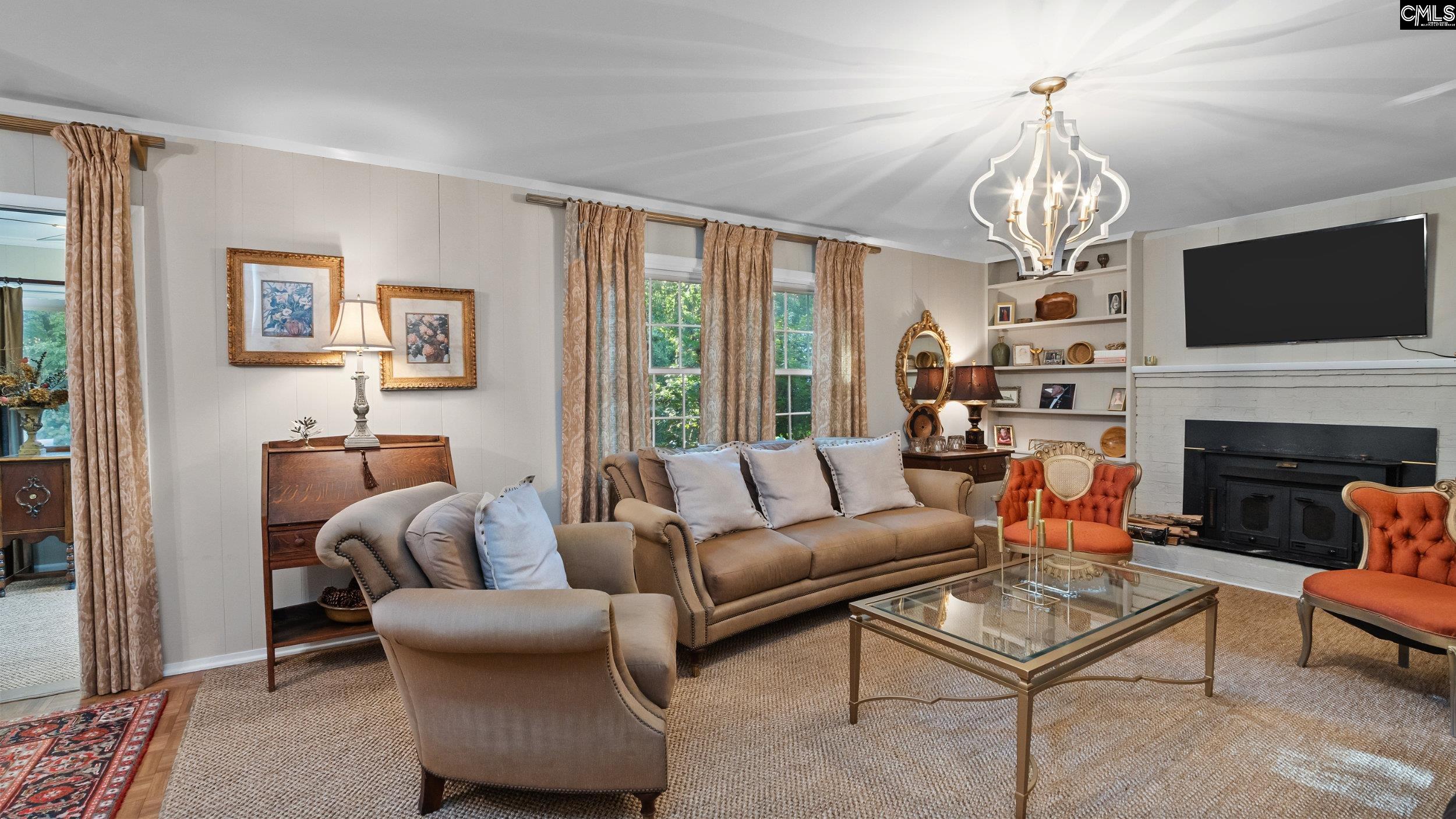 Columbia, South Carolina 29204, United States, 5 Bedrooms Bedrooms, ,3 BathroomsBathrooms,Residential,Pending,45027