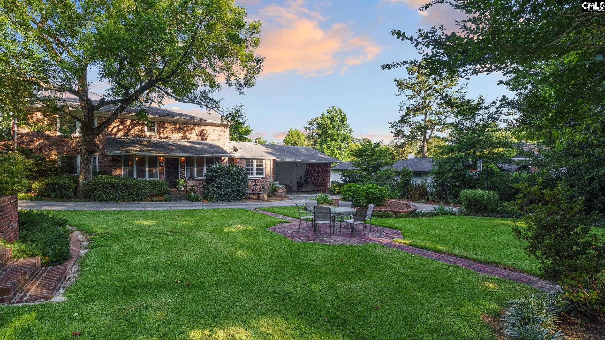 Columbia, South Carolina 29204, United States, 5 Bedrooms Bedrooms, ,3 BathroomsBathrooms,Residential,Pending,45027