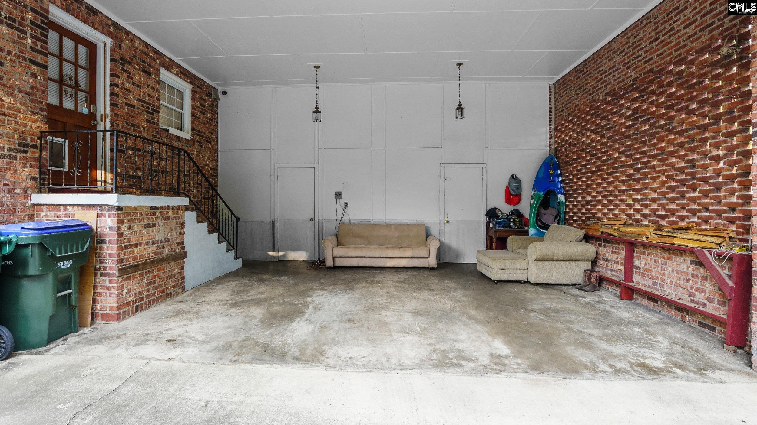 Columbia, South Carolina 29204, United States, 5 Bedrooms Bedrooms, ,3 BathroomsBathrooms,Residential,Pending,45027