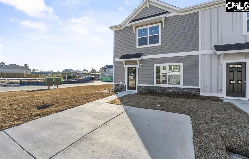 104 New Spring Way