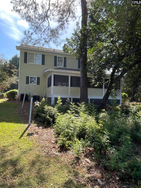 Photo of 2019 Smiths Lawn, Camden, SC 29020 (MLS # 646034)