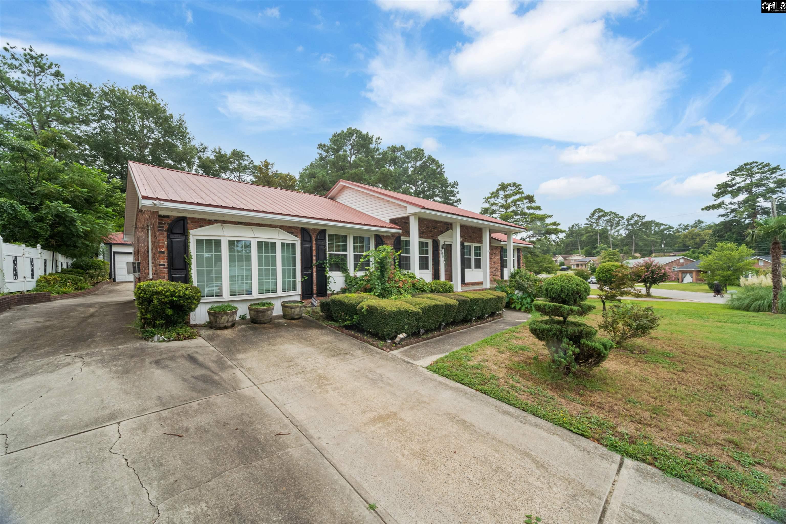 900 Danbury Drive
