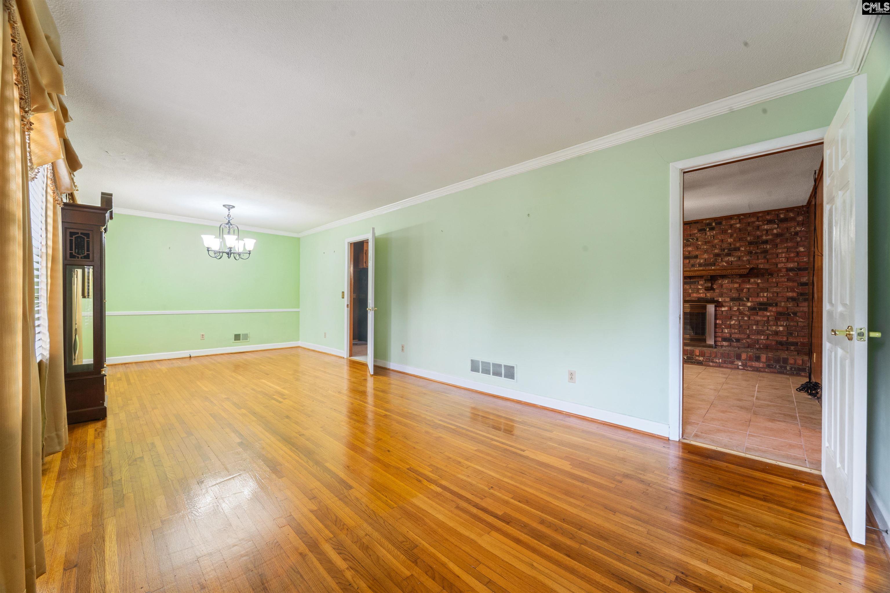 900 Danbury Drive