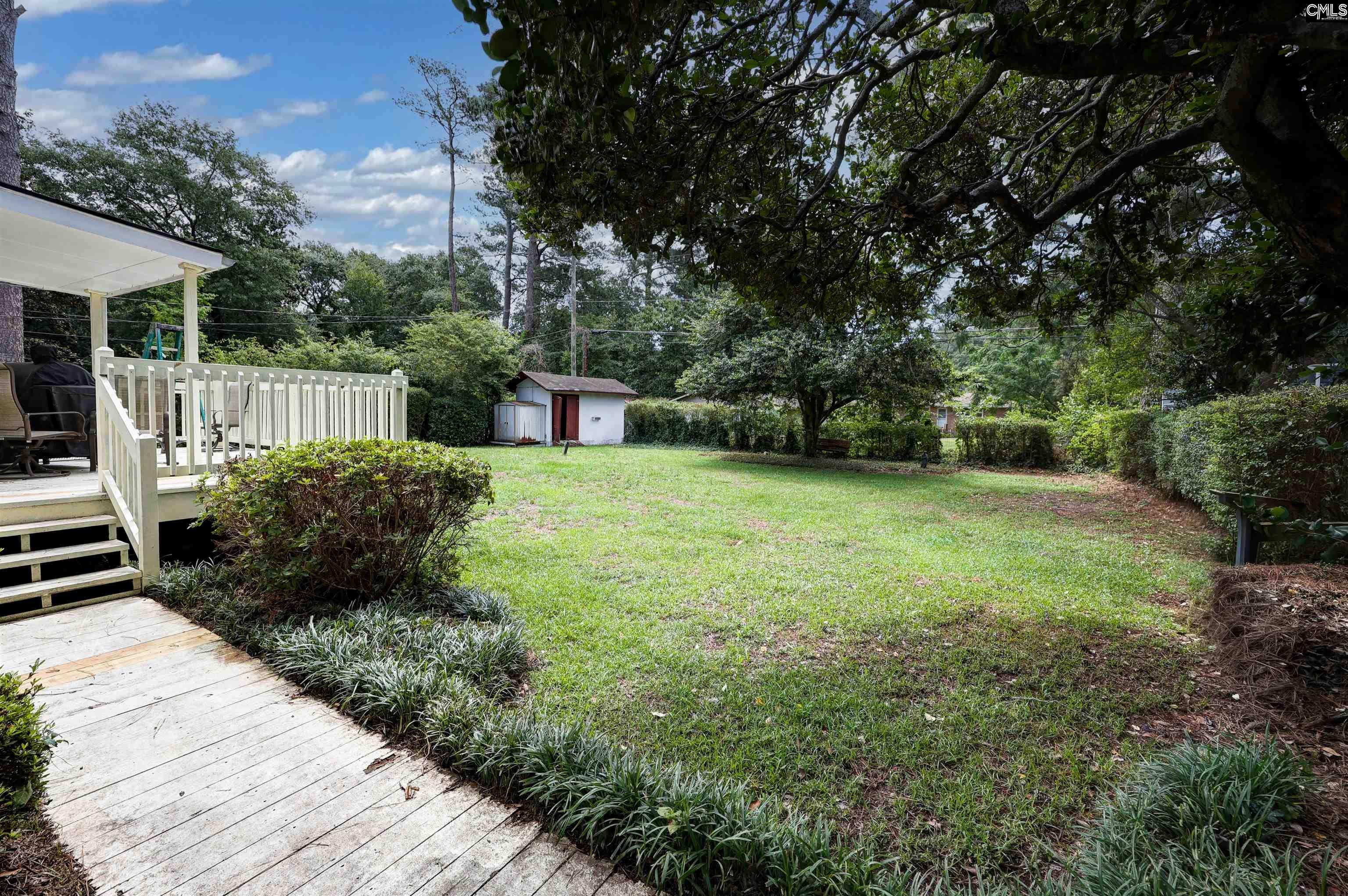 1622 Crestview Avenue - Photo 4