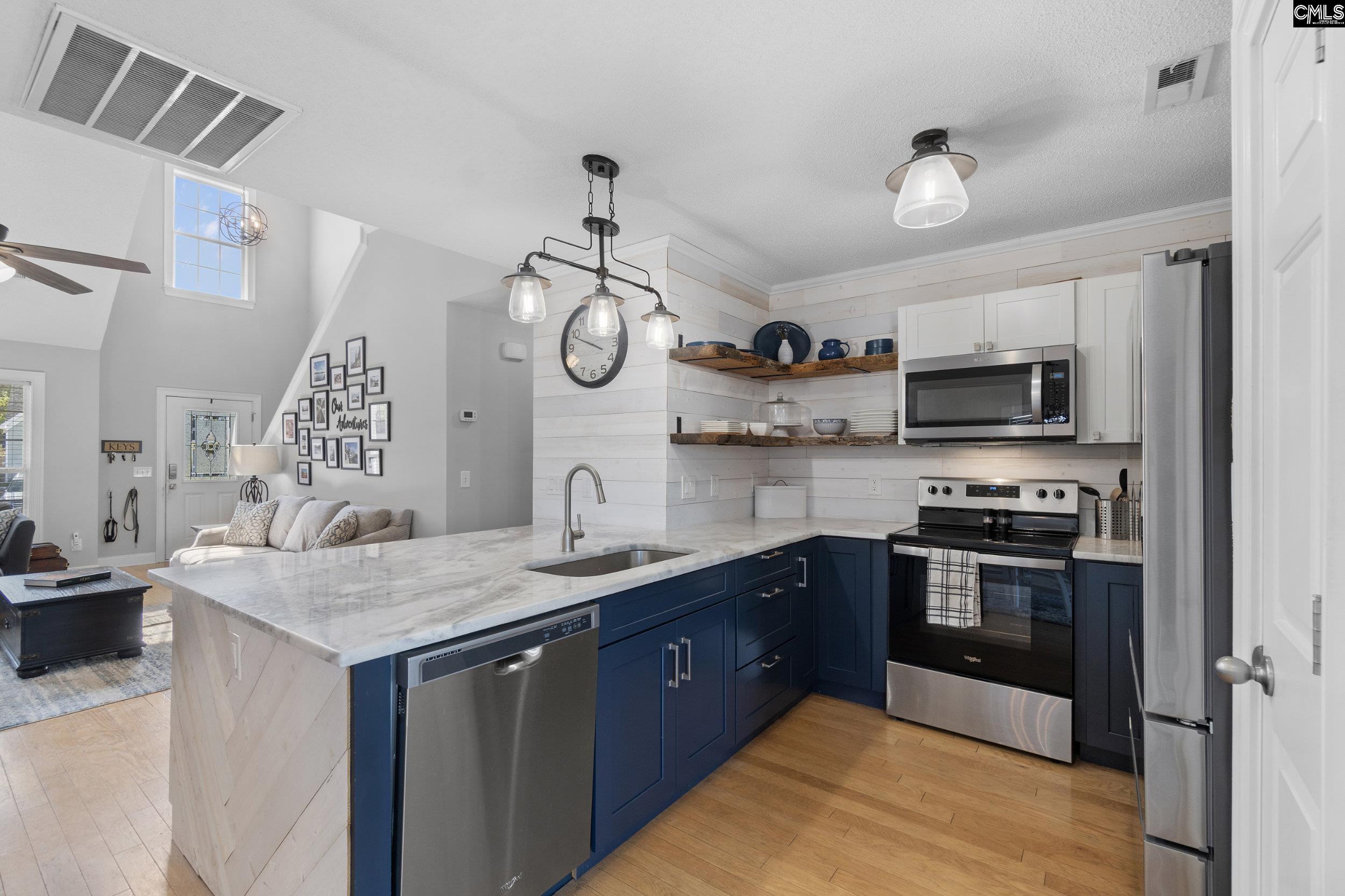 West Columbia, South Carolina 29170, United States, 4 Bedrooms Bedrooms, ,3 BathroomsBathrooms,Residential,Pending,111429