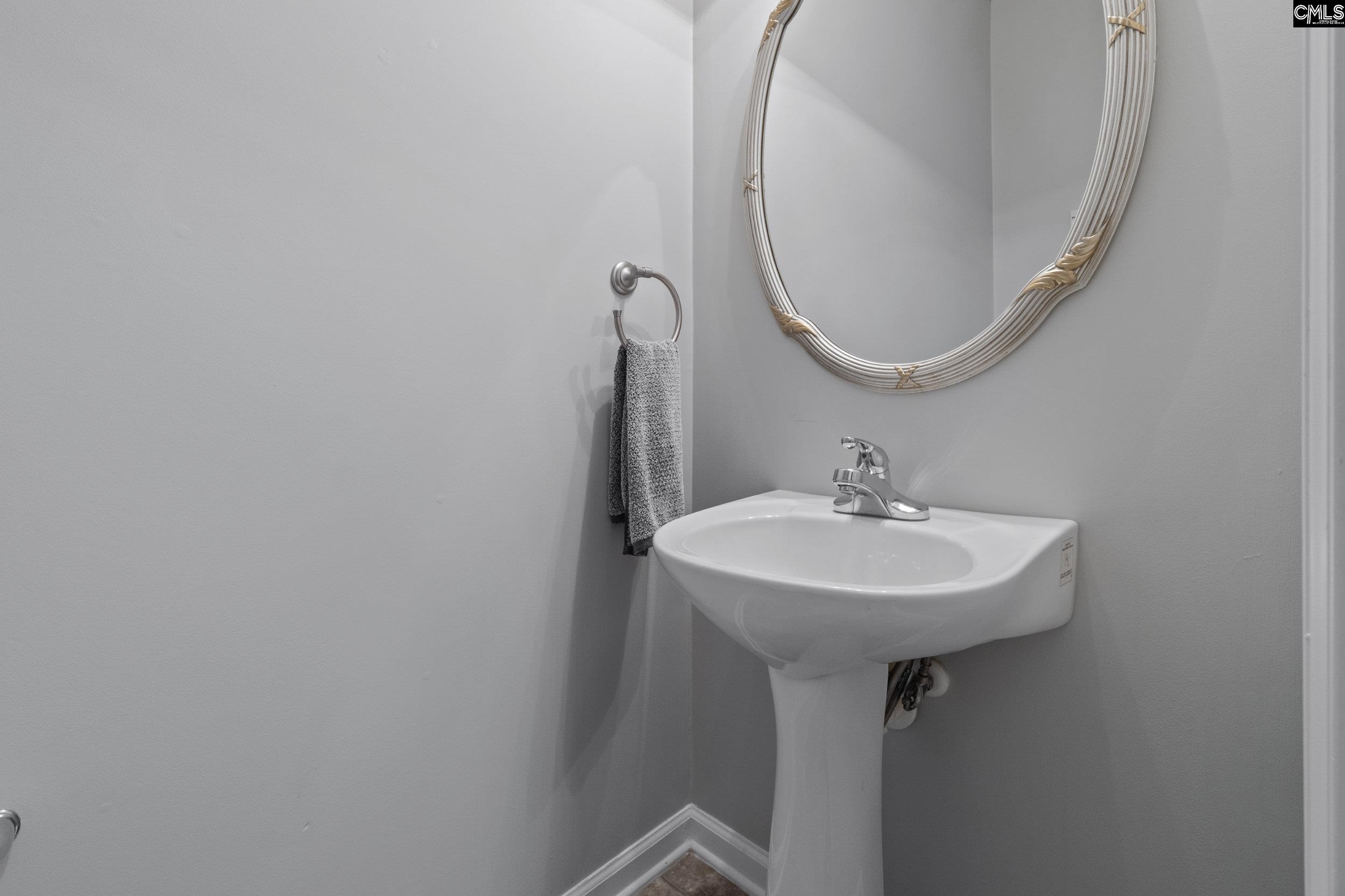 West Columbia, South Carolina 29170, United States, 4 Bedrooms Bedrooms, ,3 BathroomsBathrooms,Residential,Pending,111429