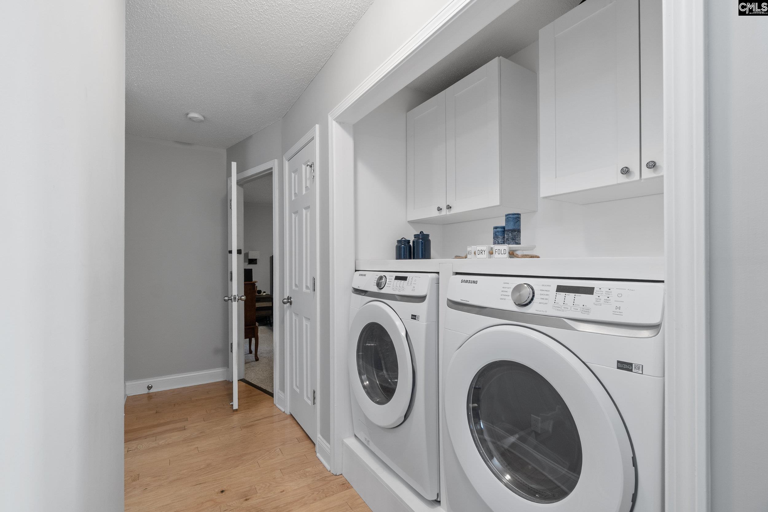 West Columbia, South Carolina 29170, United States, 4 Bedrooms Bedrooms, ,3 BathroomsBathrooms,Residential,Pending,111429