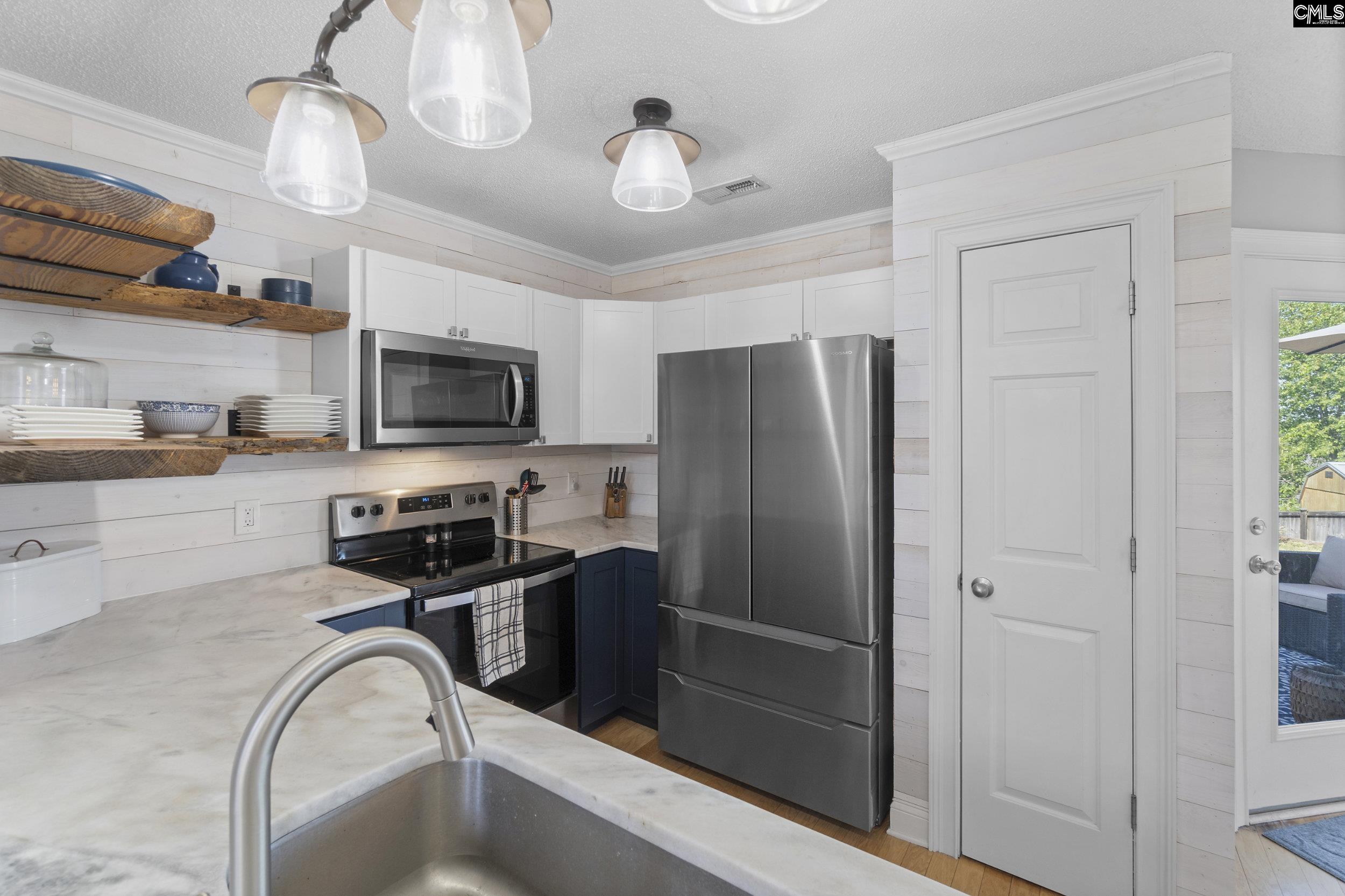 West Columbia, South Carolina 29170, United States, 4 Bedrooms Bedrooms, ,3 BathroomsBathrooms,Residential,Pending,111429