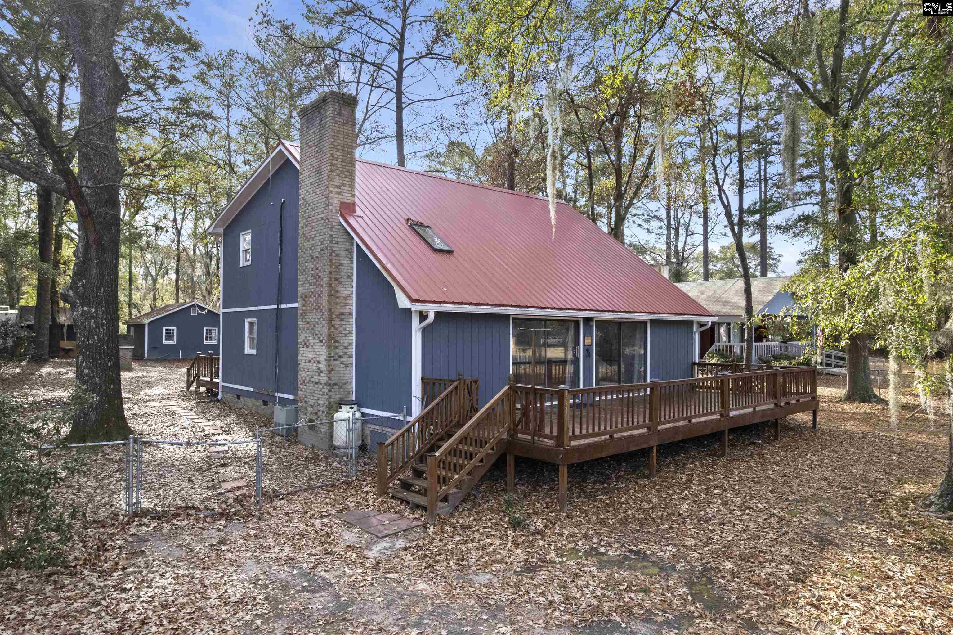 Photo 1 of 36 — 153 Driftwood Drive, Eutawville, SC 29048
