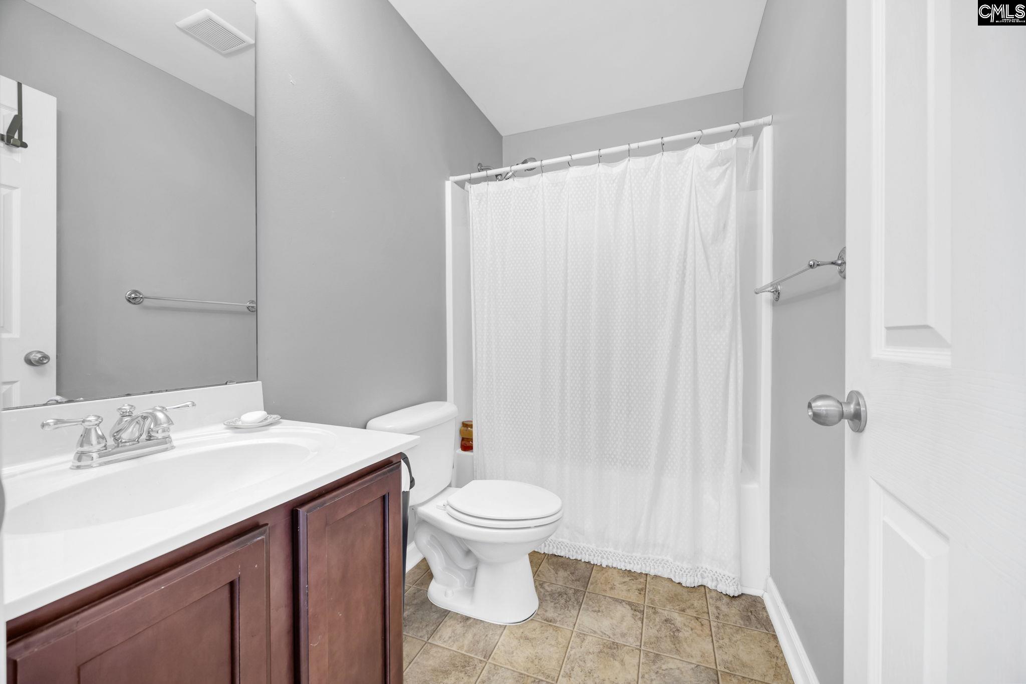 Lexington, South Carolina 29072, United States, 5 Bedrooms Bedrooms, ,4 BathroomsBathrooms,Residential,Active,158964