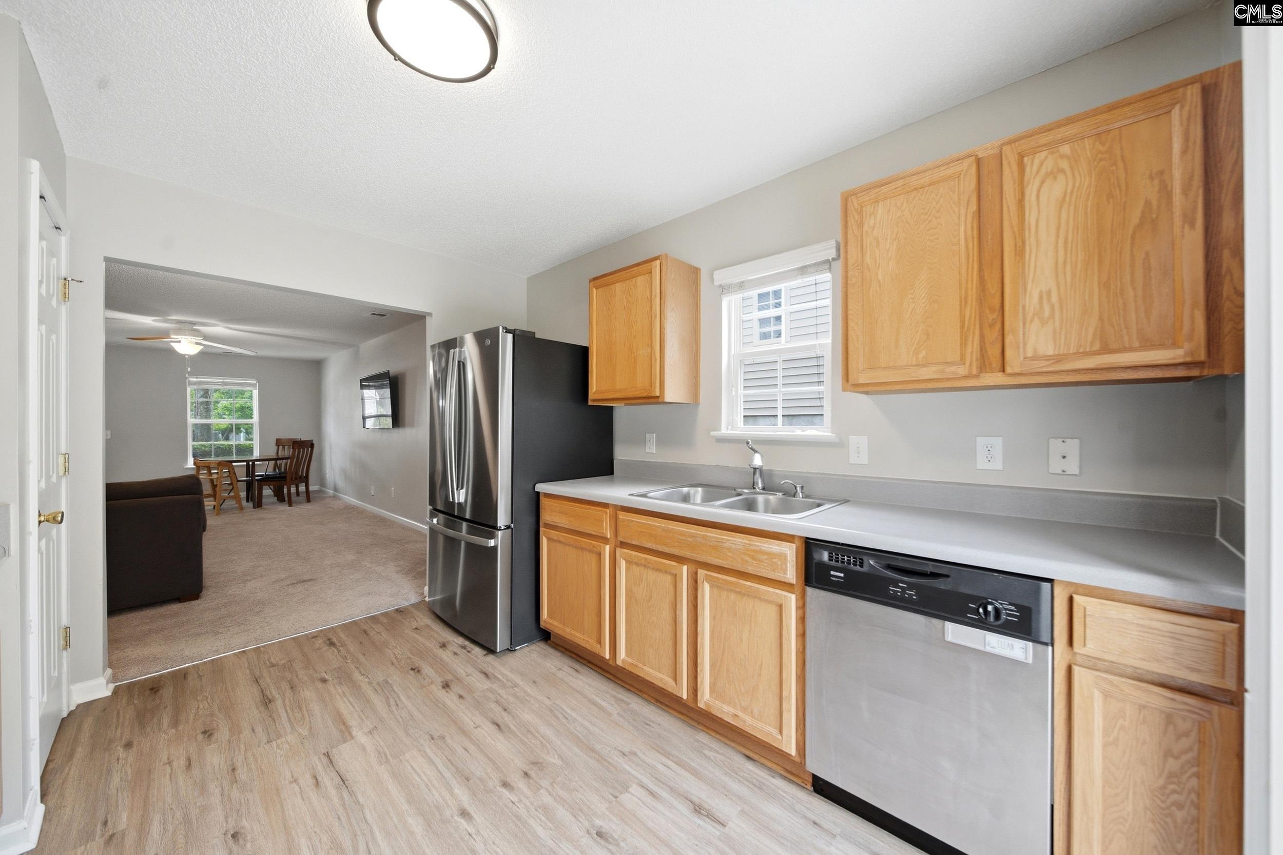 317 Denman Loop