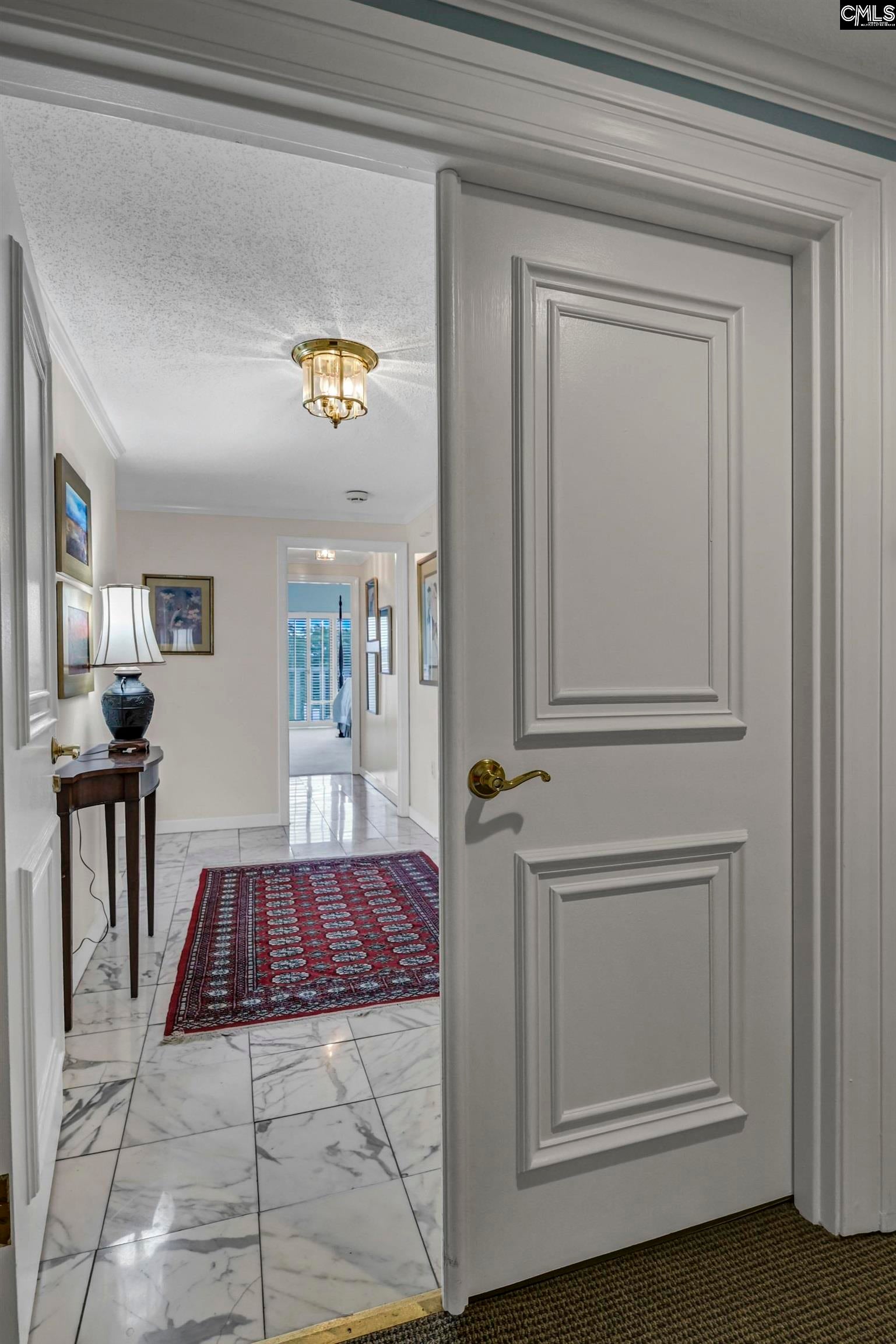 1829 Senate Street 5A