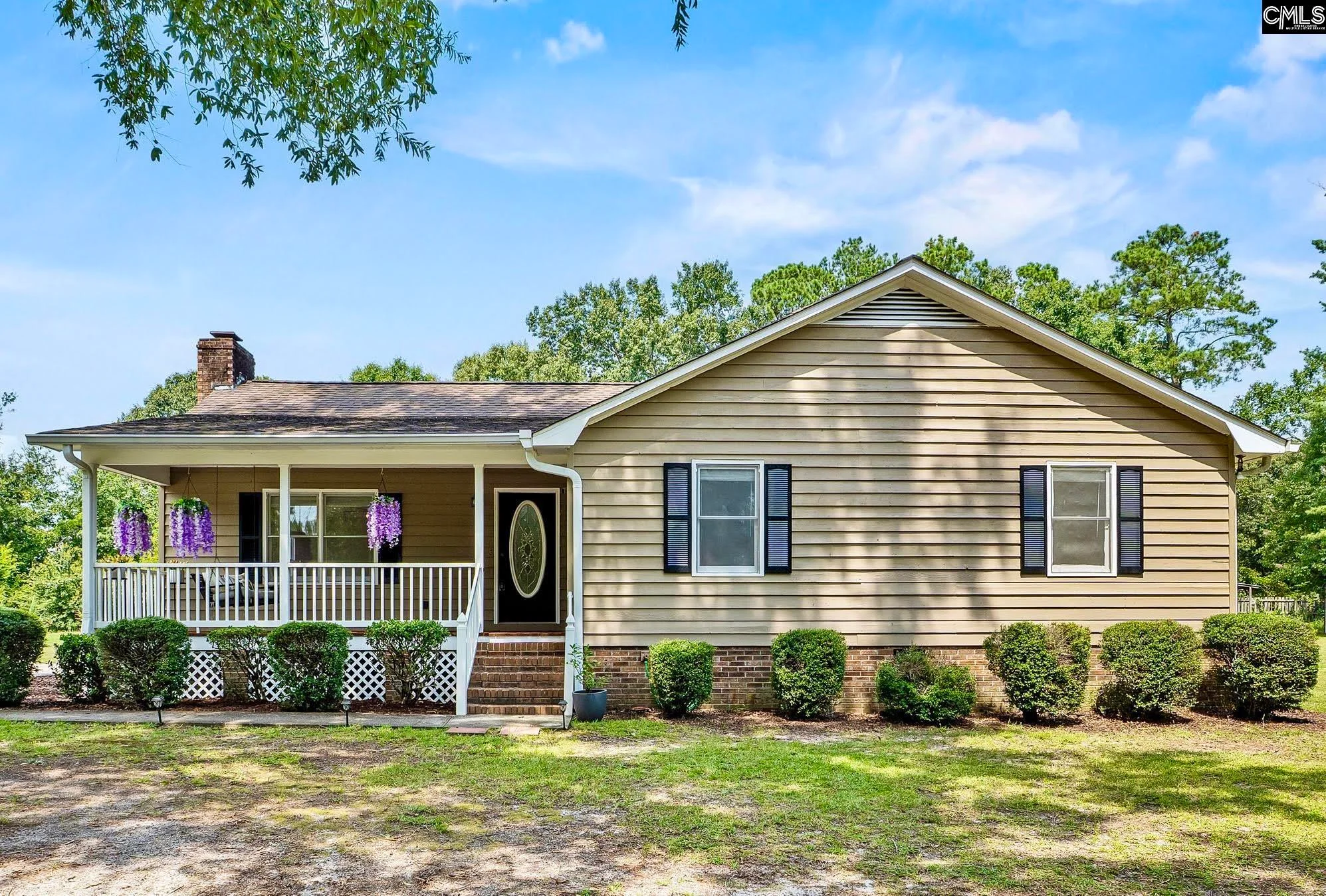 377 Woodland Circle