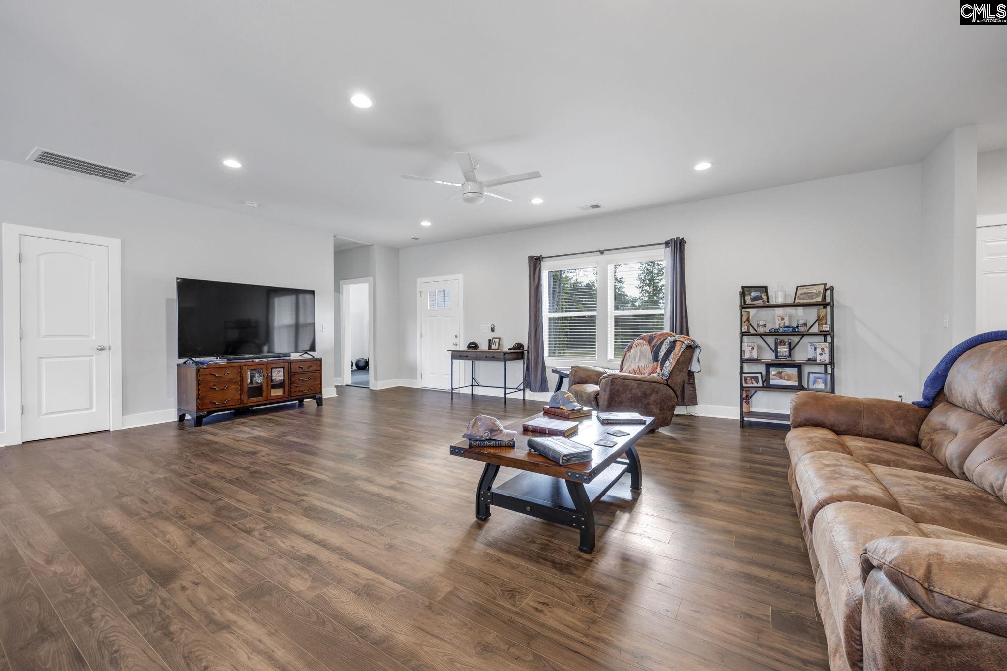 Prosperity, South Carolina 29127, United States, 3 Bedrooms Bedrooms, ,3 BathroomsBathrooms,Residential,Active,164974