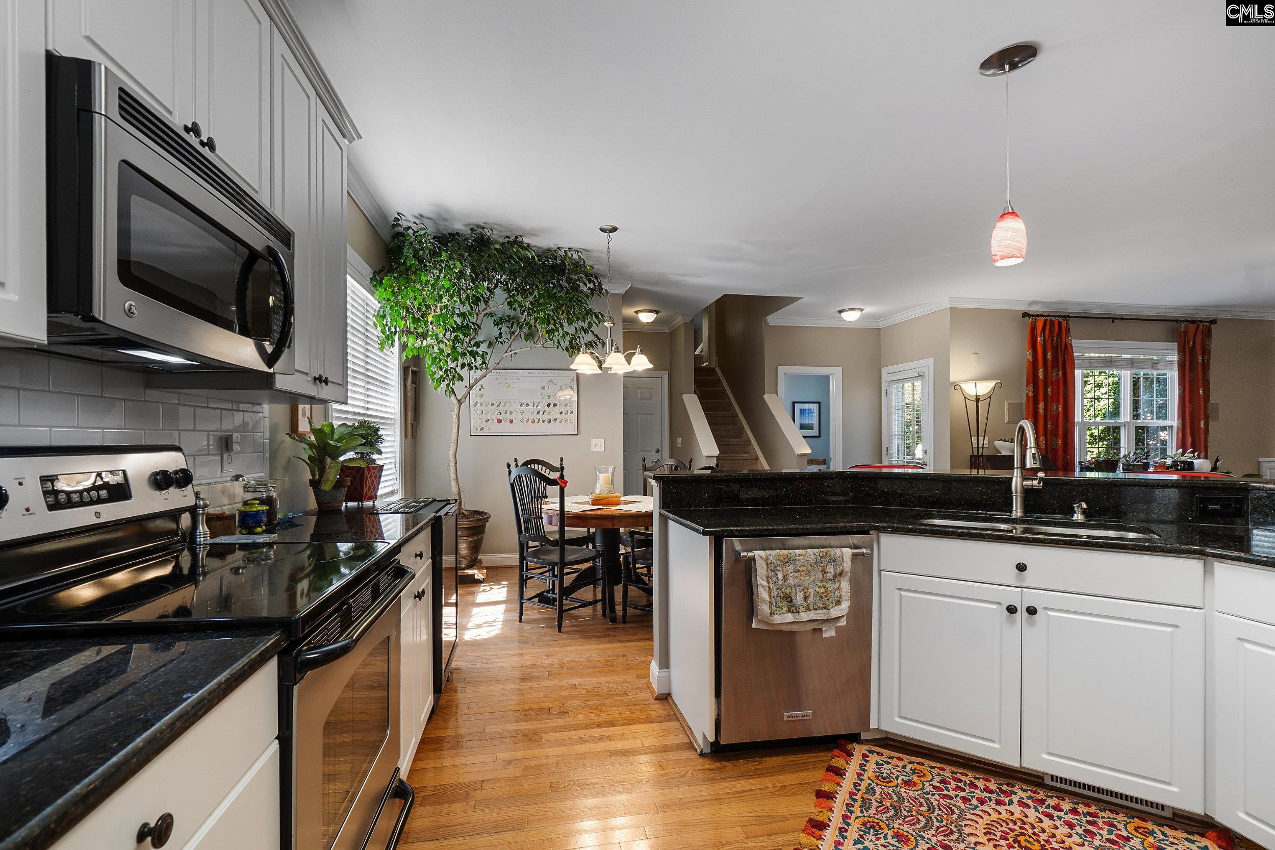 Columbia, South Carolina 29209, United States, 5 Bedrooms Bedrooms, ,4 BathroomsBathrooms,Residential,Active,239354